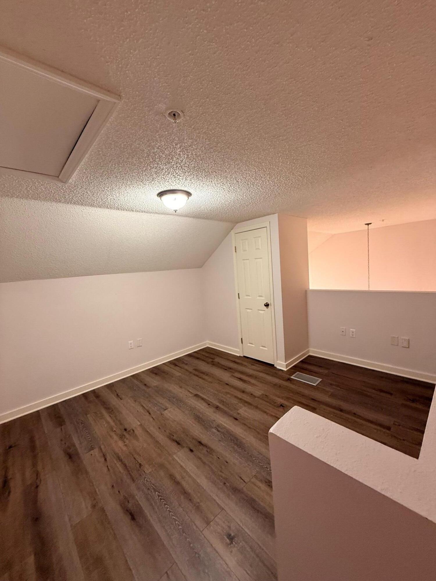 THE FLORIDA CLUB - Residential Lease