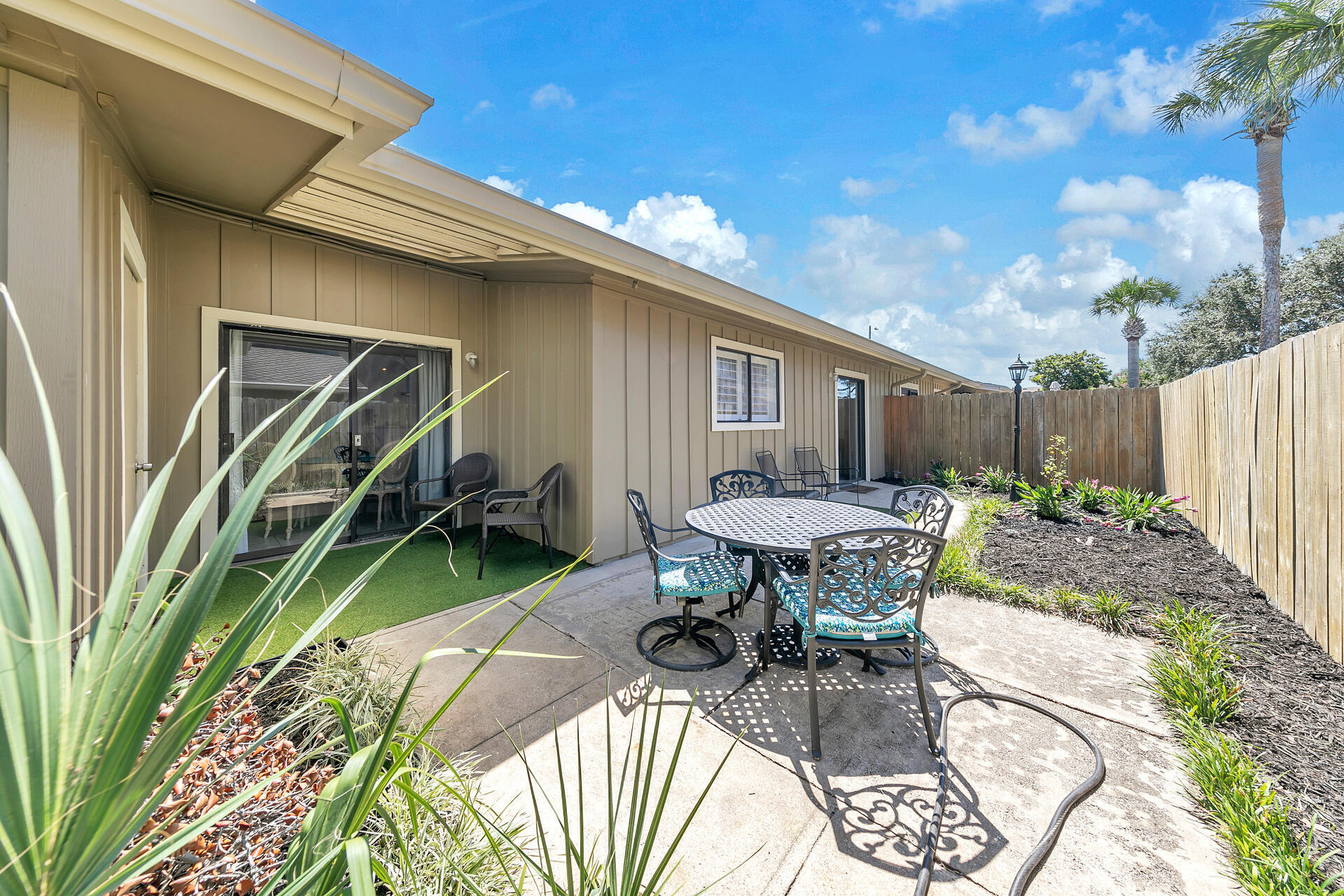 SEASCAPE CONDO TENNIS VILLAGE - Residential