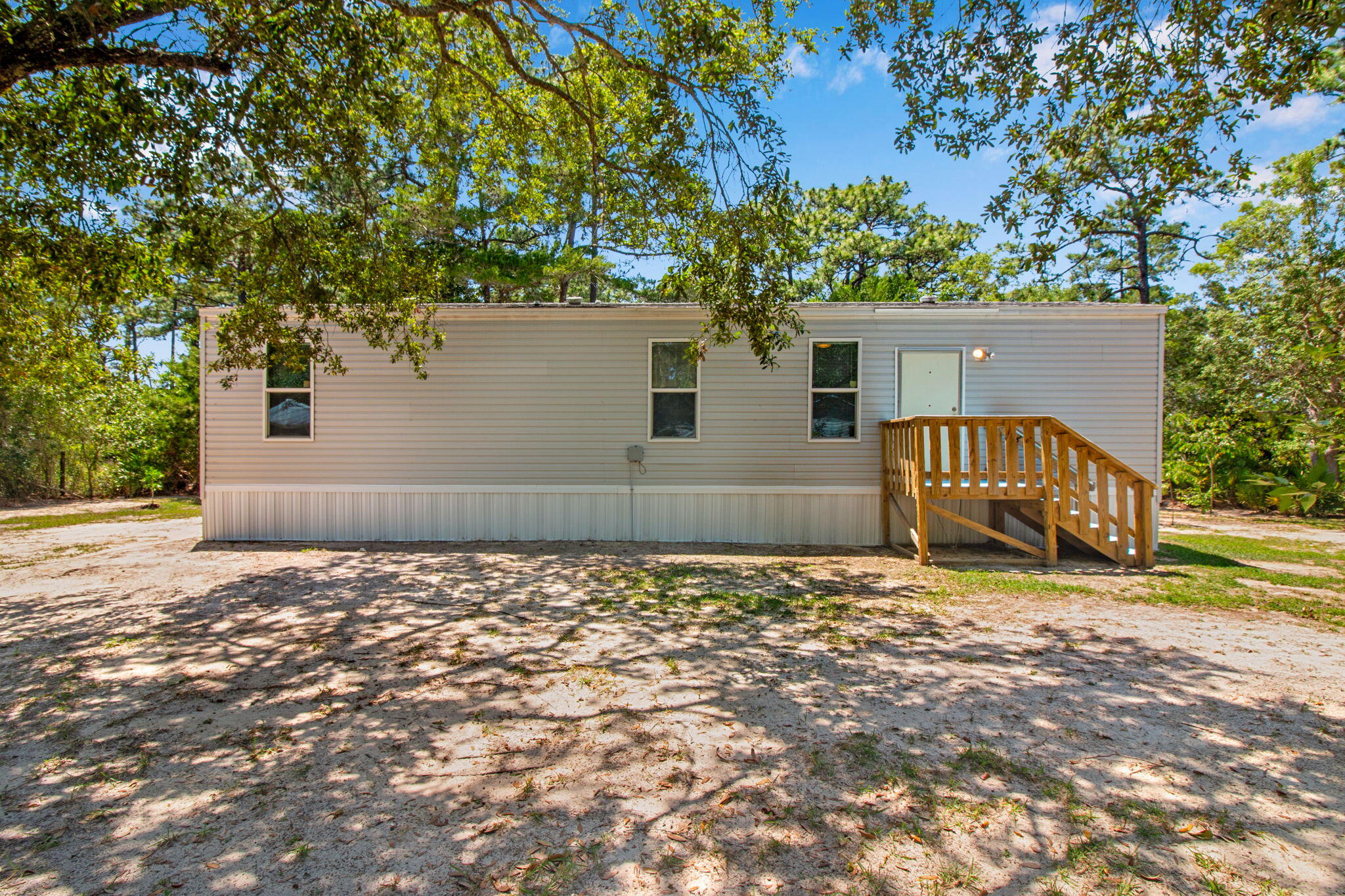 PEACHTREE FARMS UNREC - Residential Lease