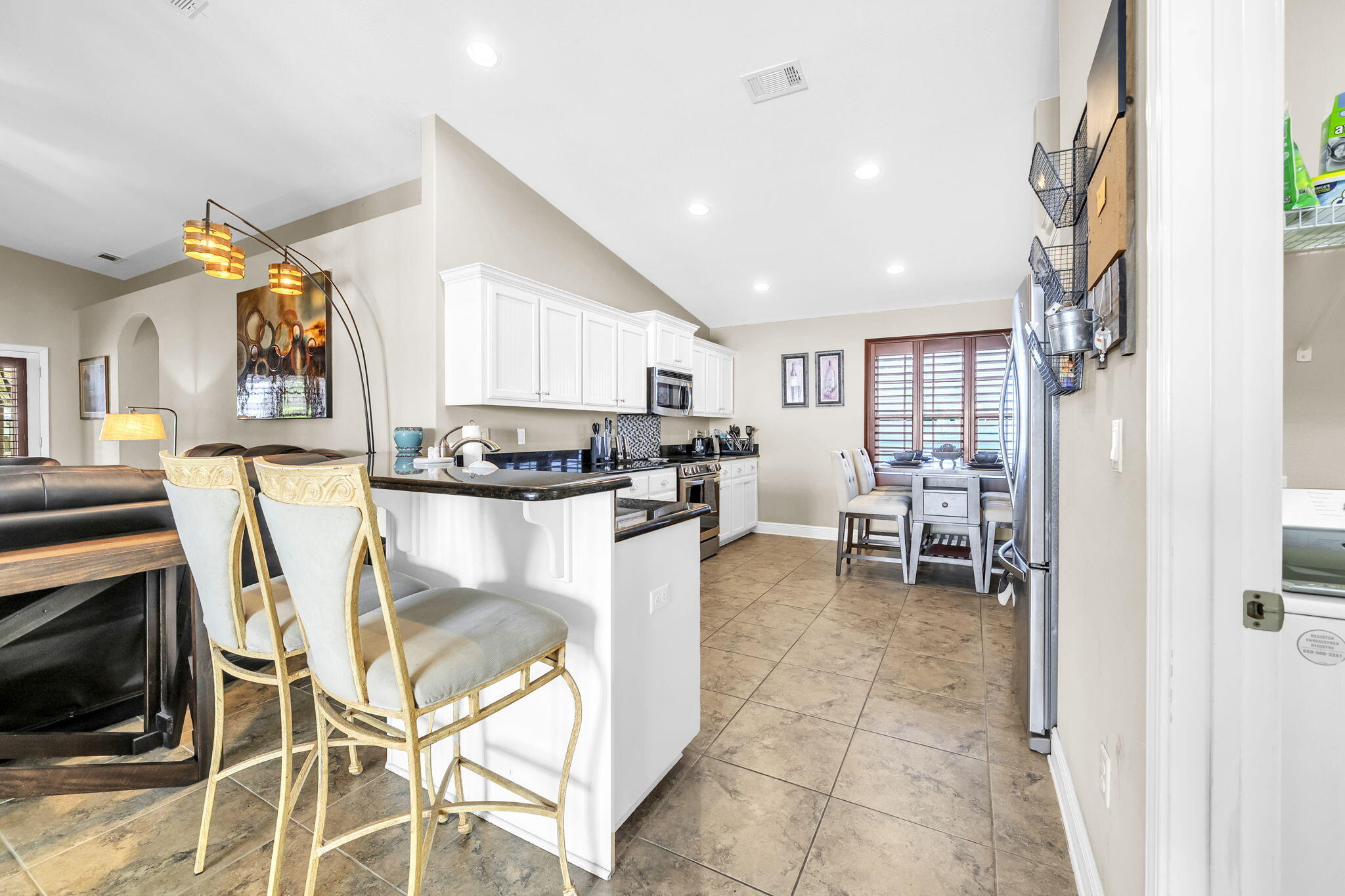 EAGLE BAY - Residential