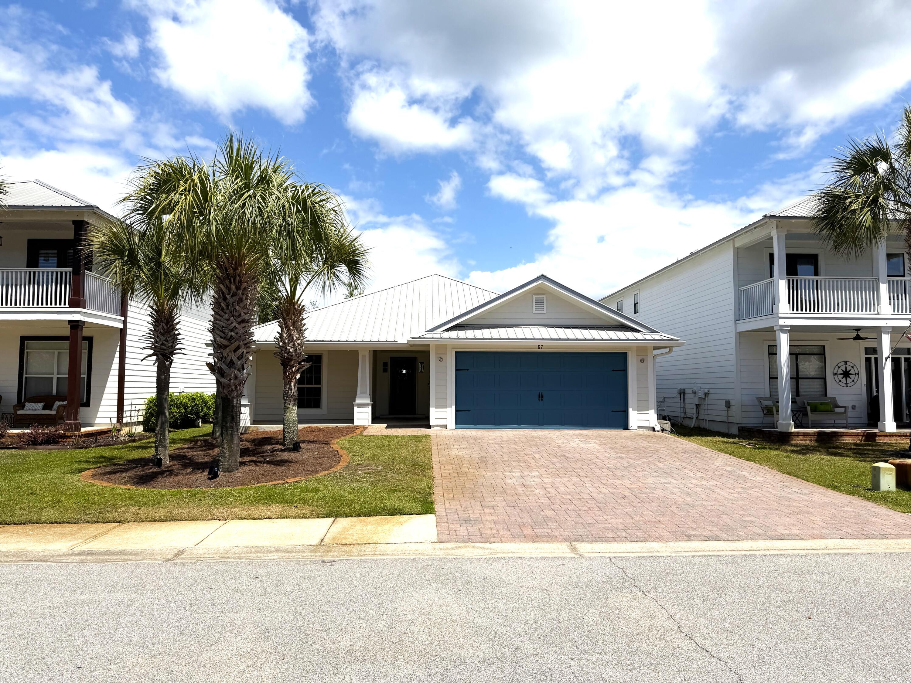 EAGLE BAY - Residential