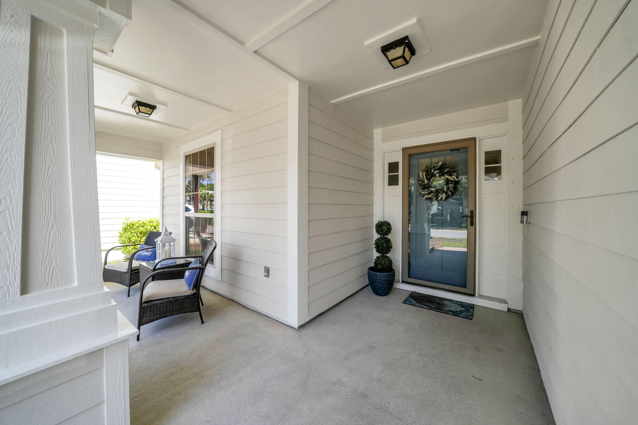 EAGLE BAY - Residential