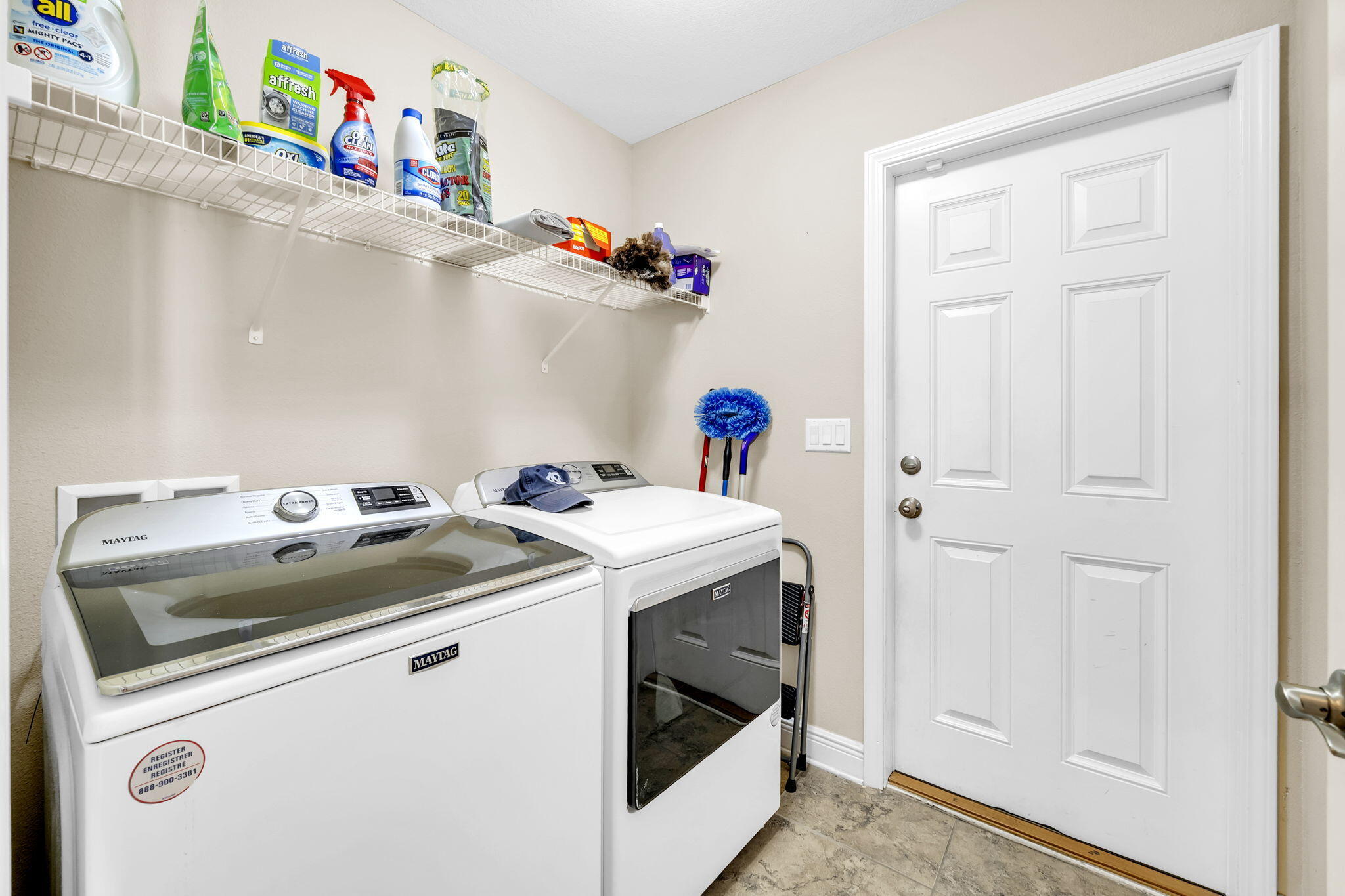 EAGLE BAY - Residential