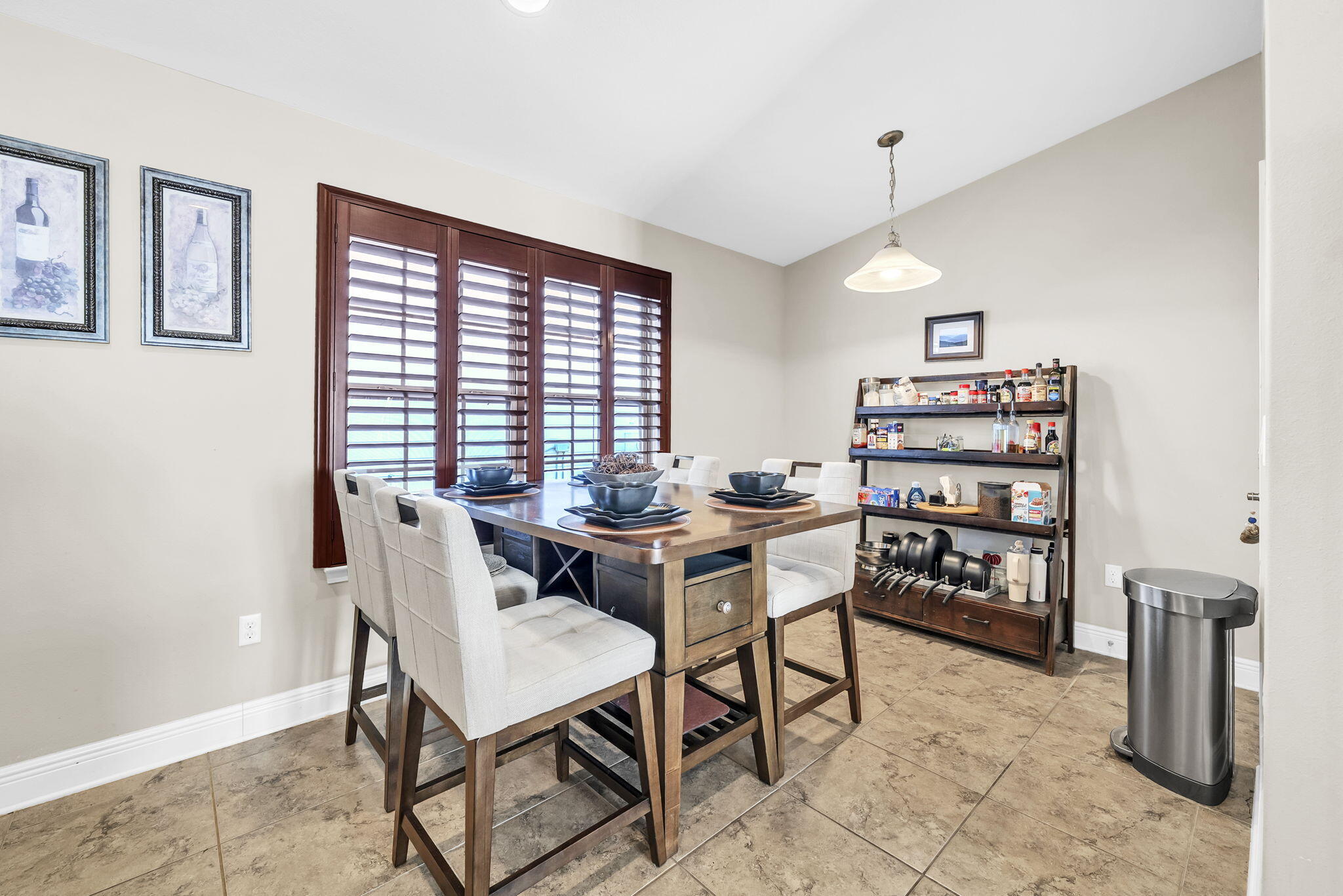 EAGLE BAY - Residential