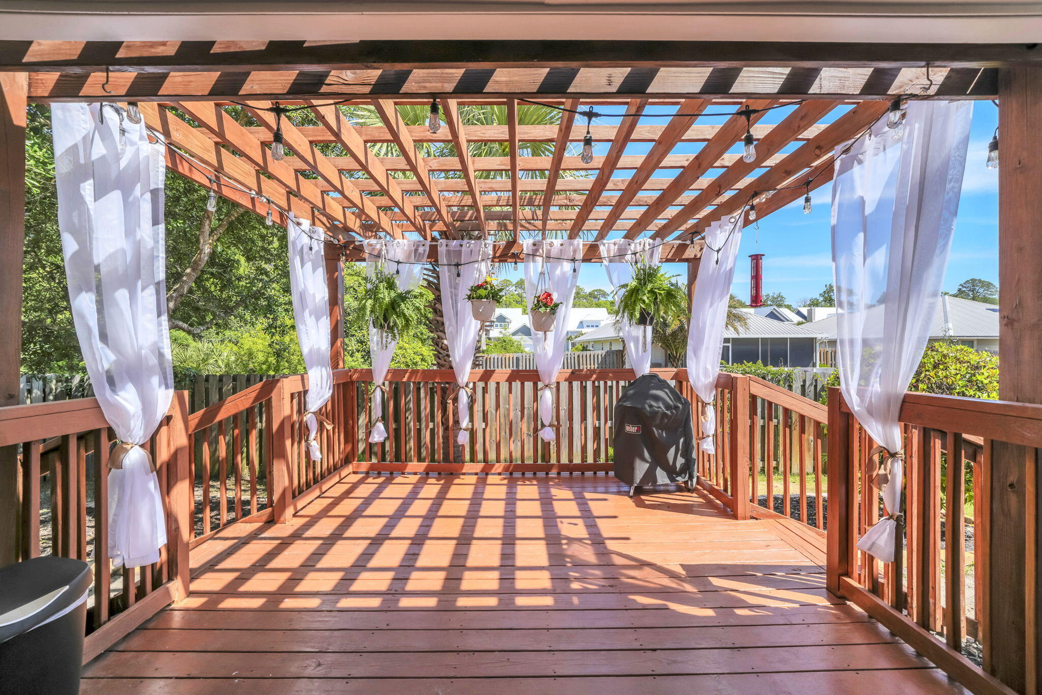 EAGLE BAY - Residential