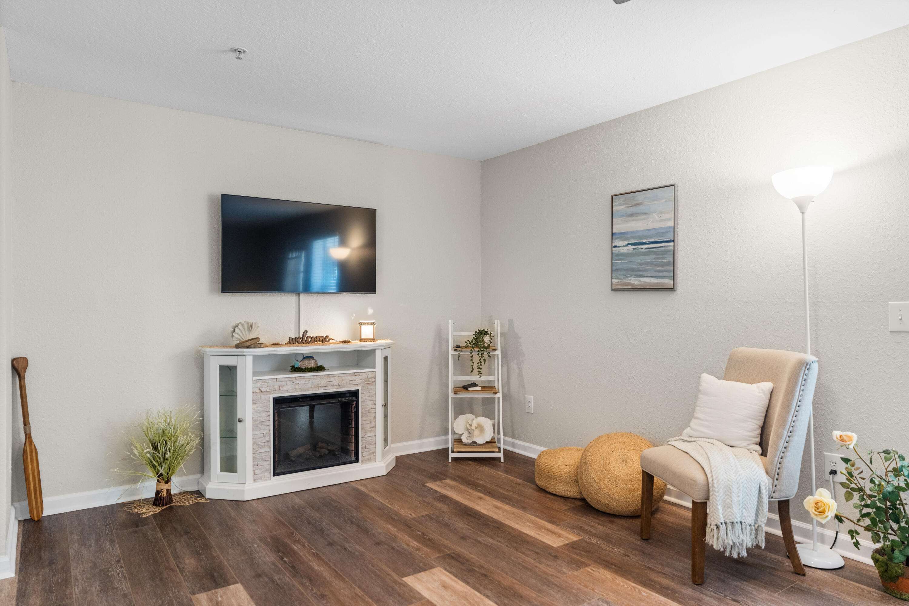 INDIAN LAKE - Residential