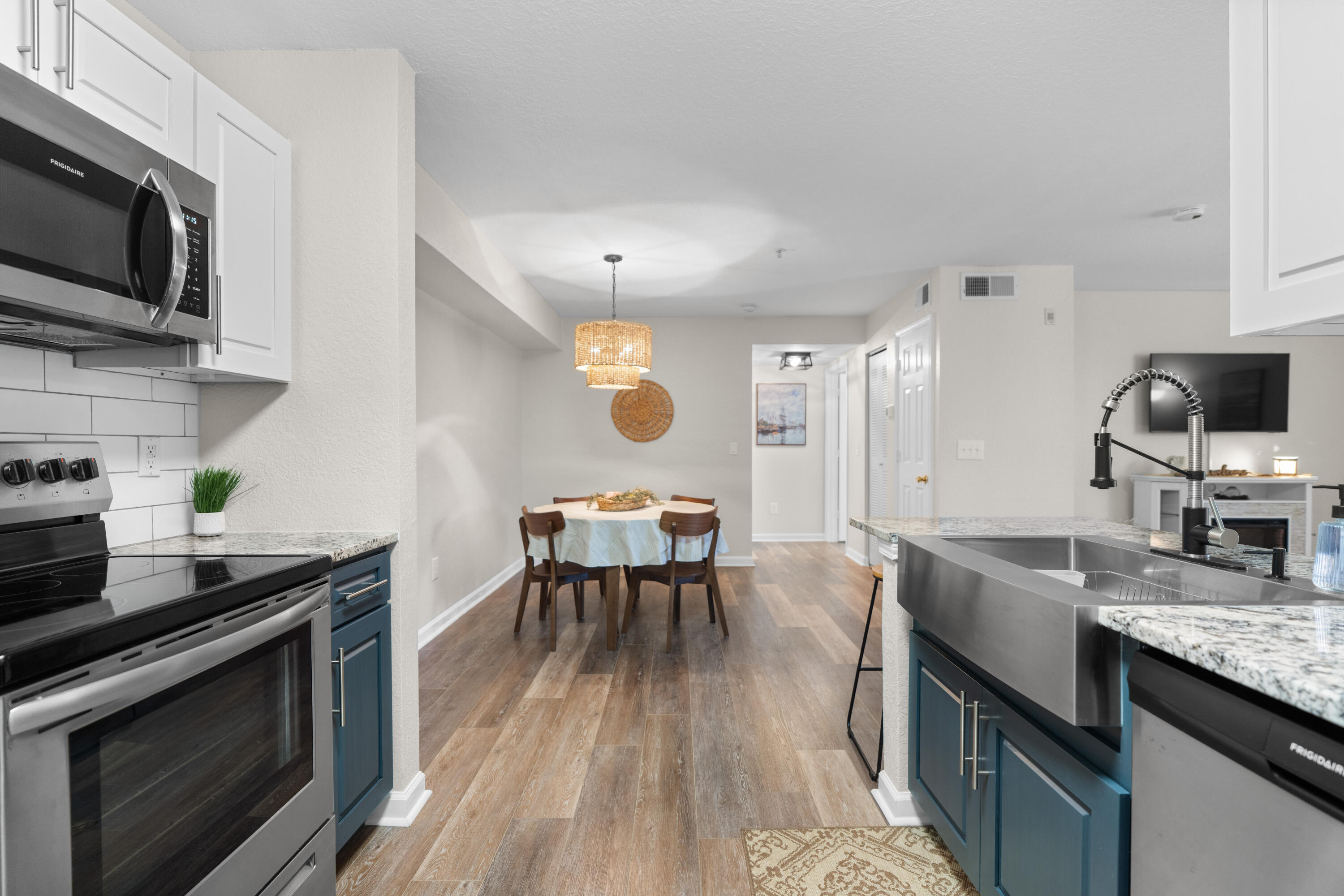 INDIAN LAKE - Residential