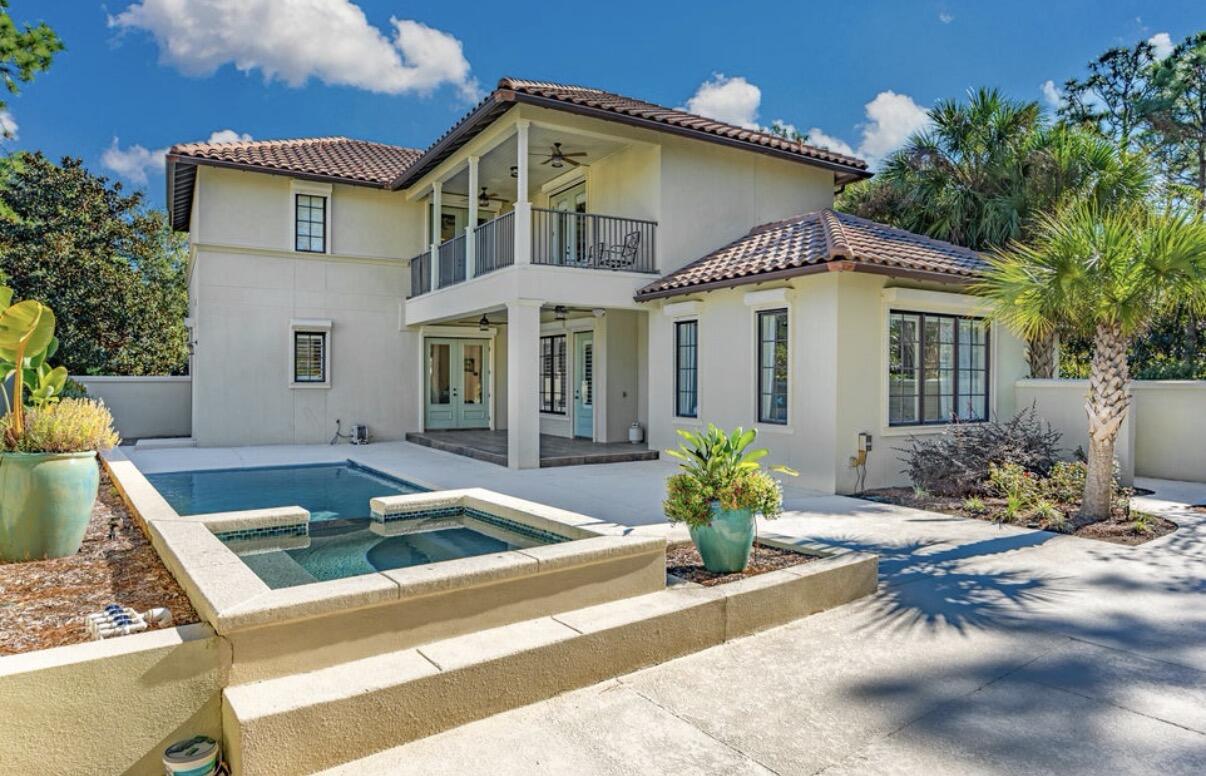 BAYTOWNE AVE EAST - Residential