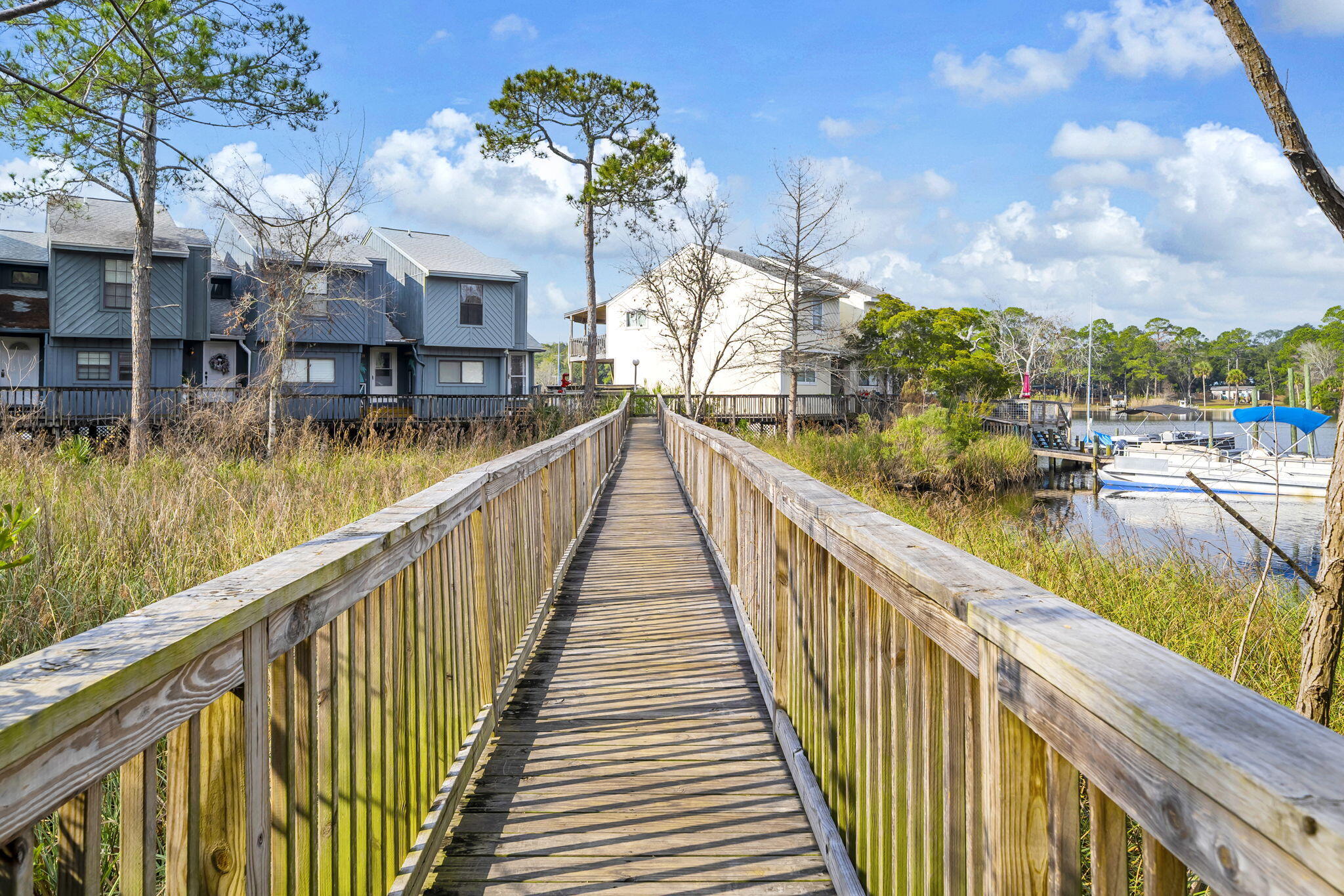 SWIFT BAYOU T/H - Residential Lease