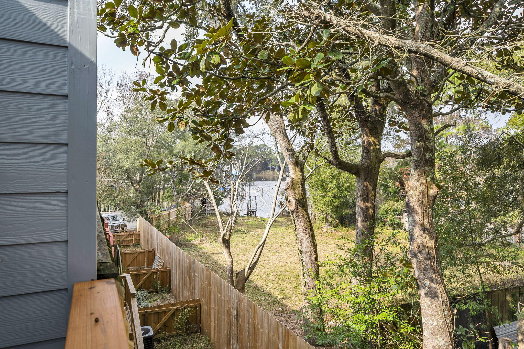 SWIFT BAYOU T/H - Residential Lease