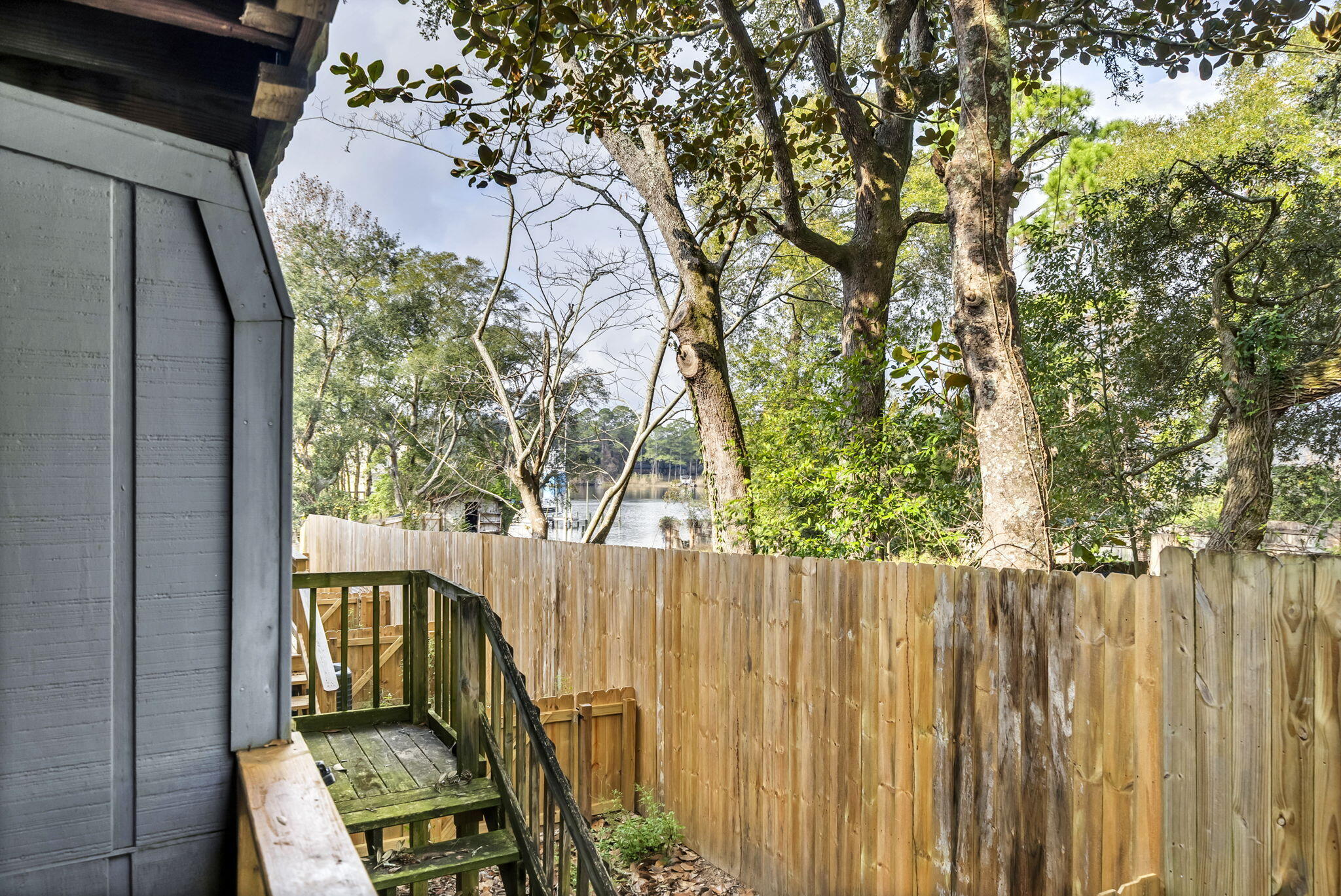 SWIFT BAYOU T/H - Residential Lease