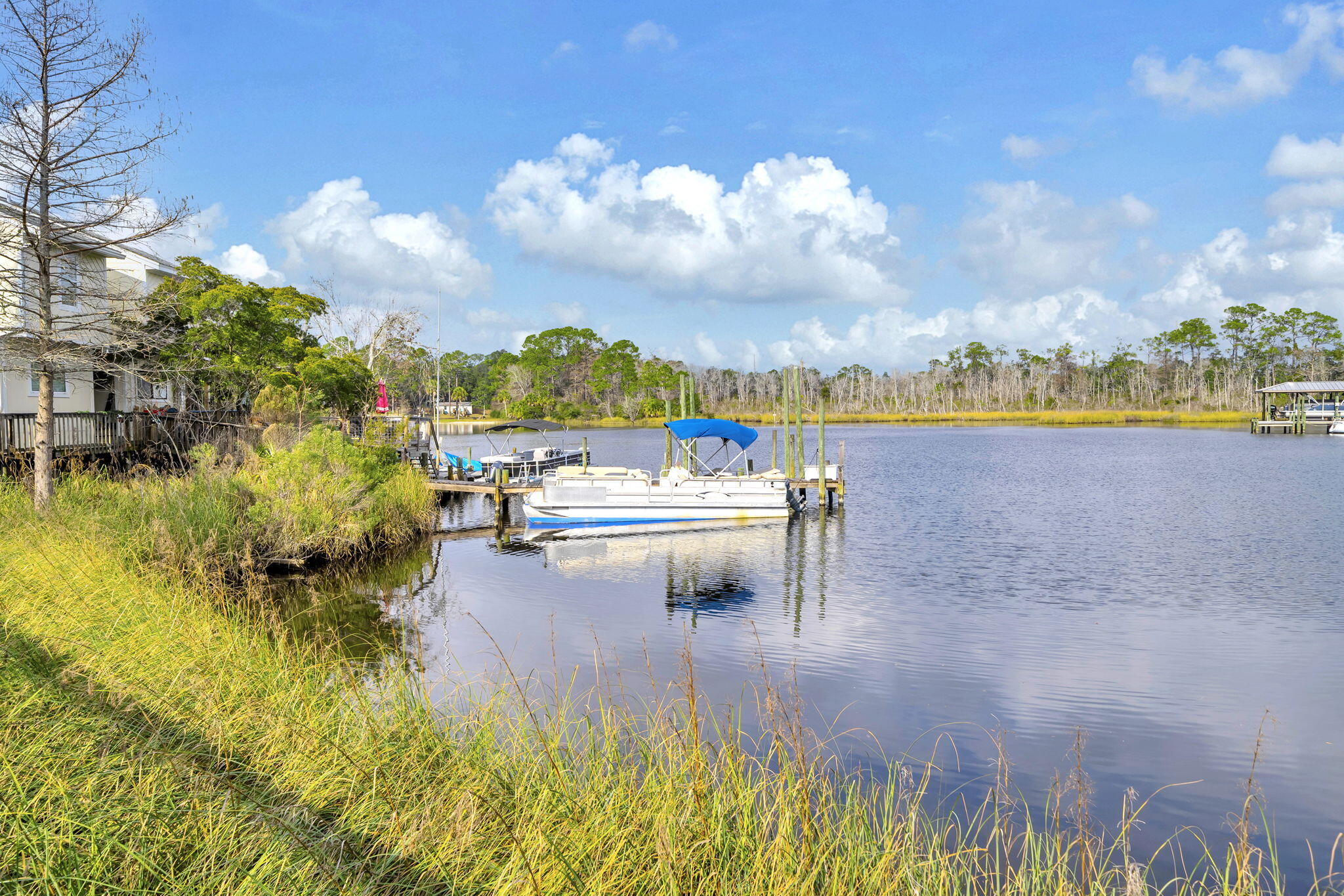 SWIFT BAYOU T/H - Residential Lease