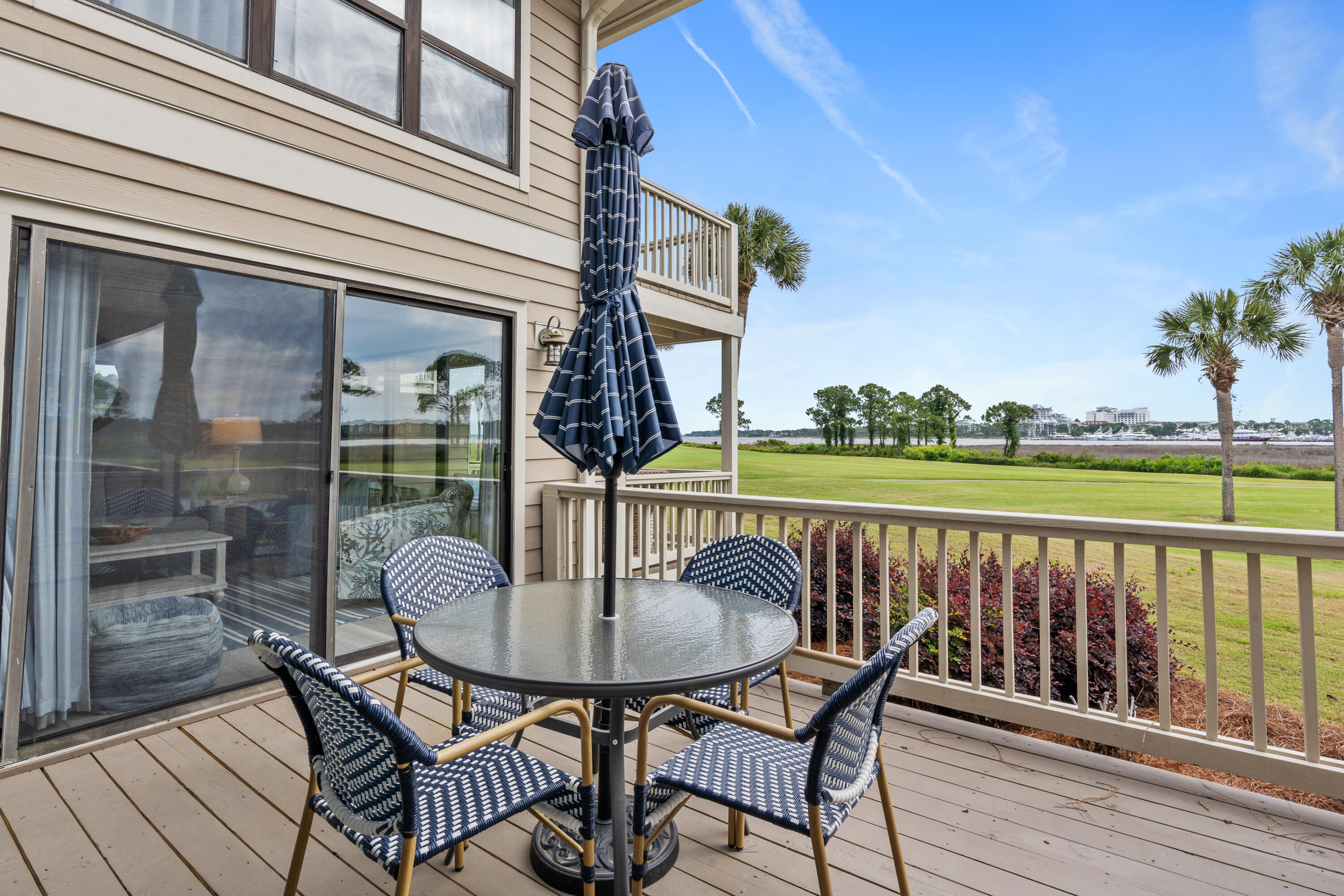 HARBOUR POINT CONDO - Residential Lease