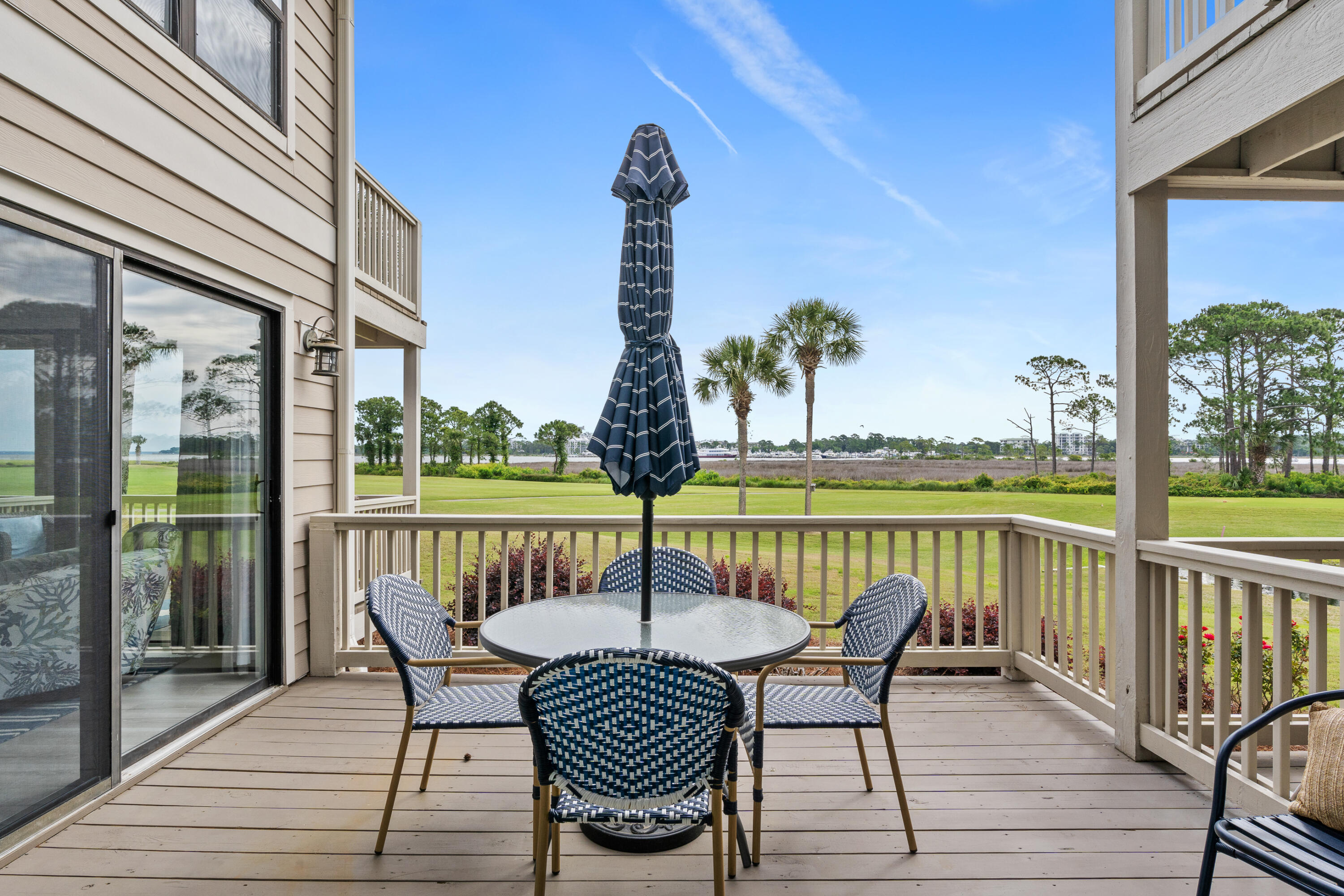 HARBOUR POINT CONDO - Residential Lease
