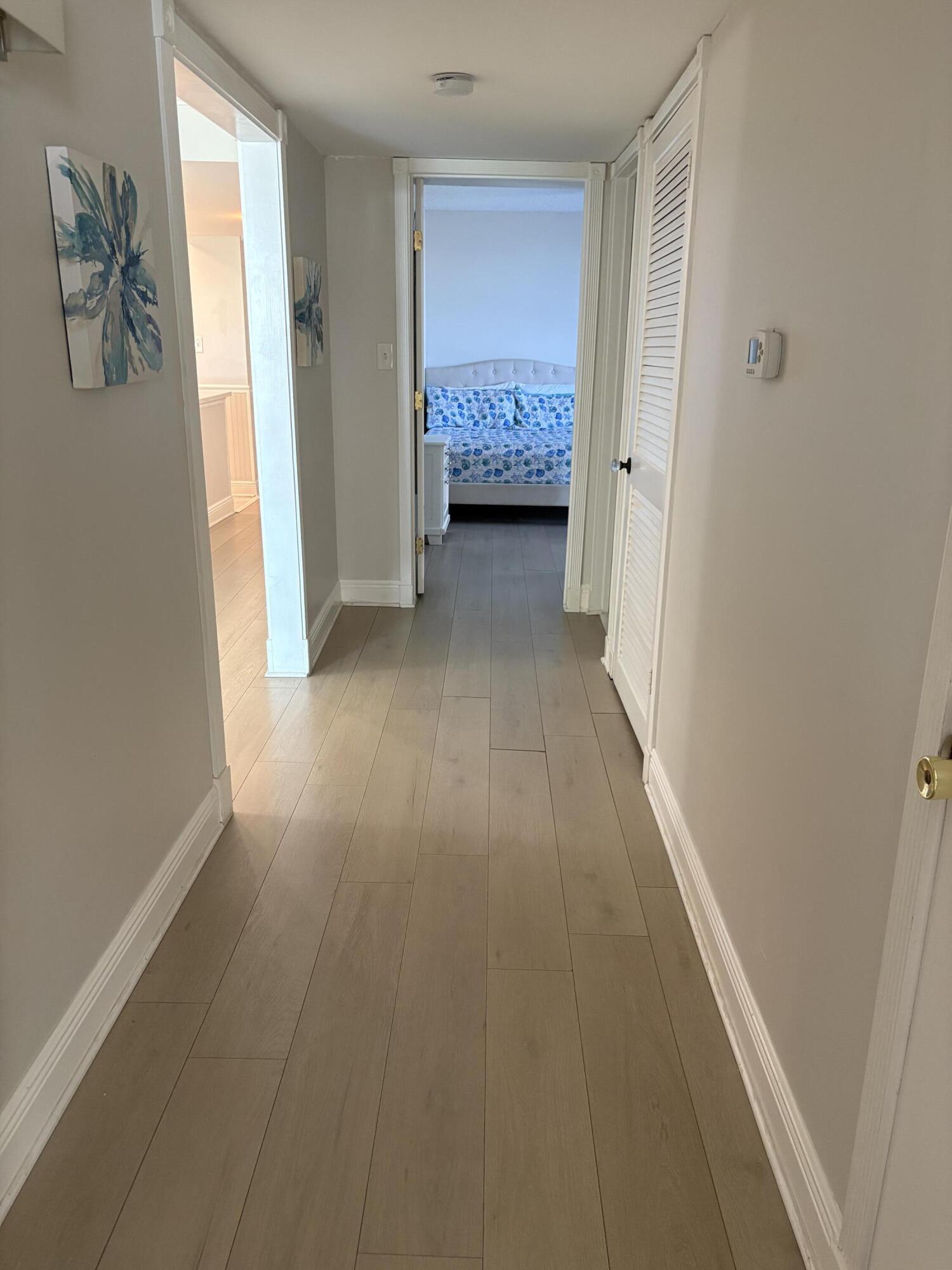 SHORELINE TOWERS 2 - Residential