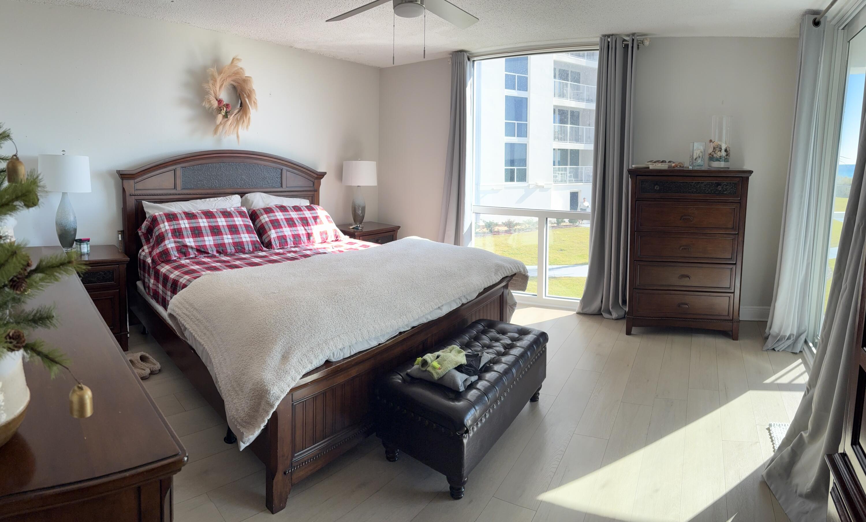 SHORELINE TOWERS 2 - Residential