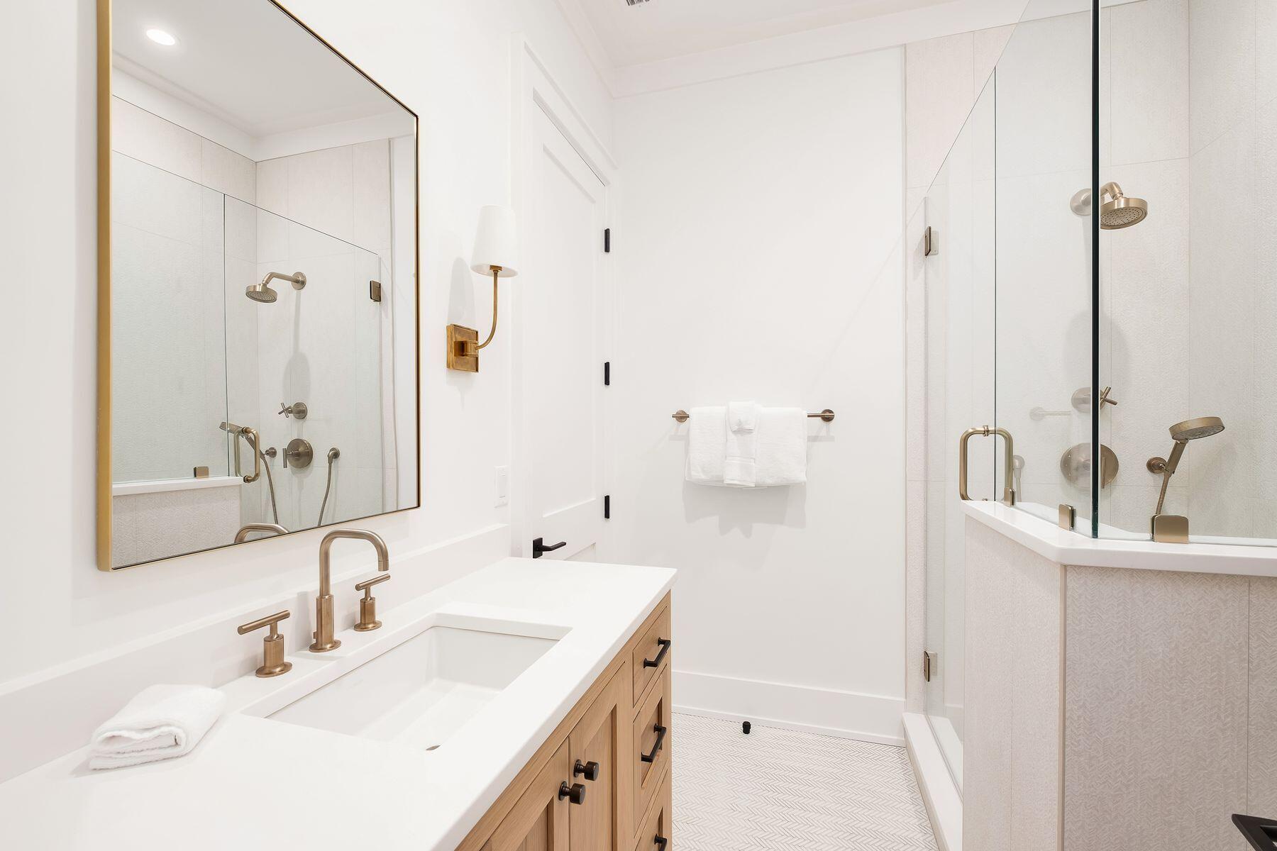 SEAGROVE 1ST ADDN - Residential