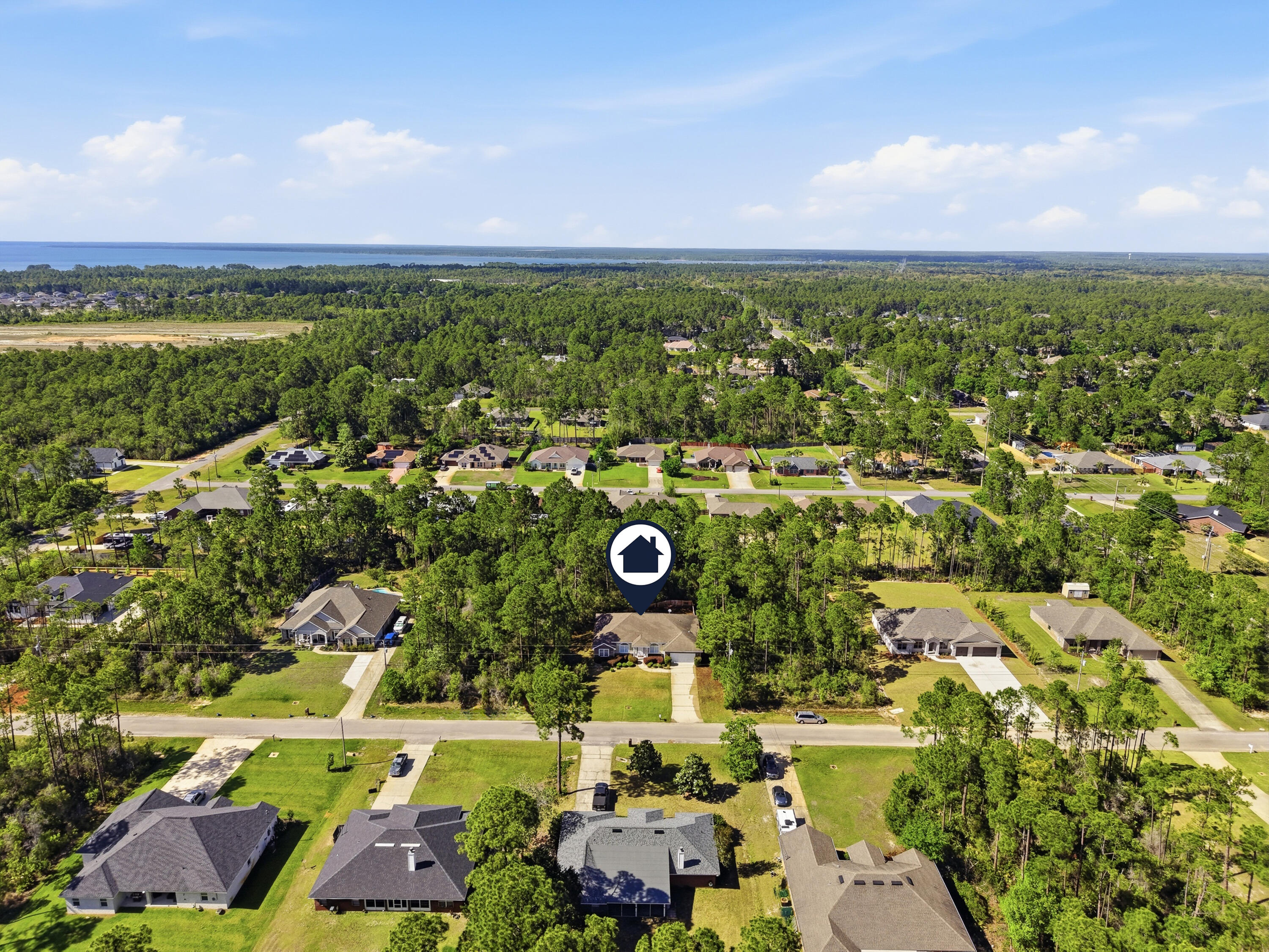 HOLLEY BY THE SEA - Residential