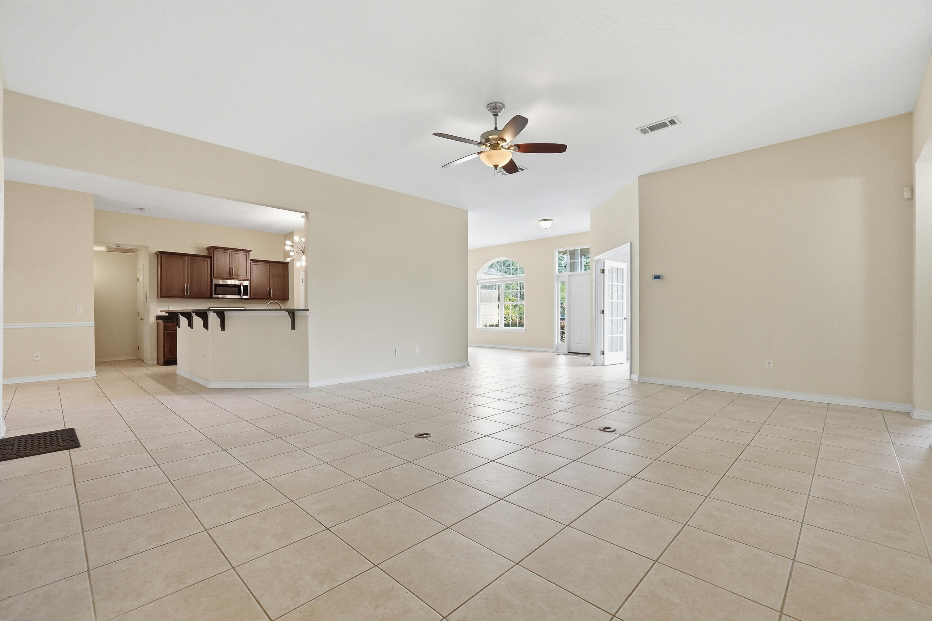 HOLLEY BY THE SEA - Residential