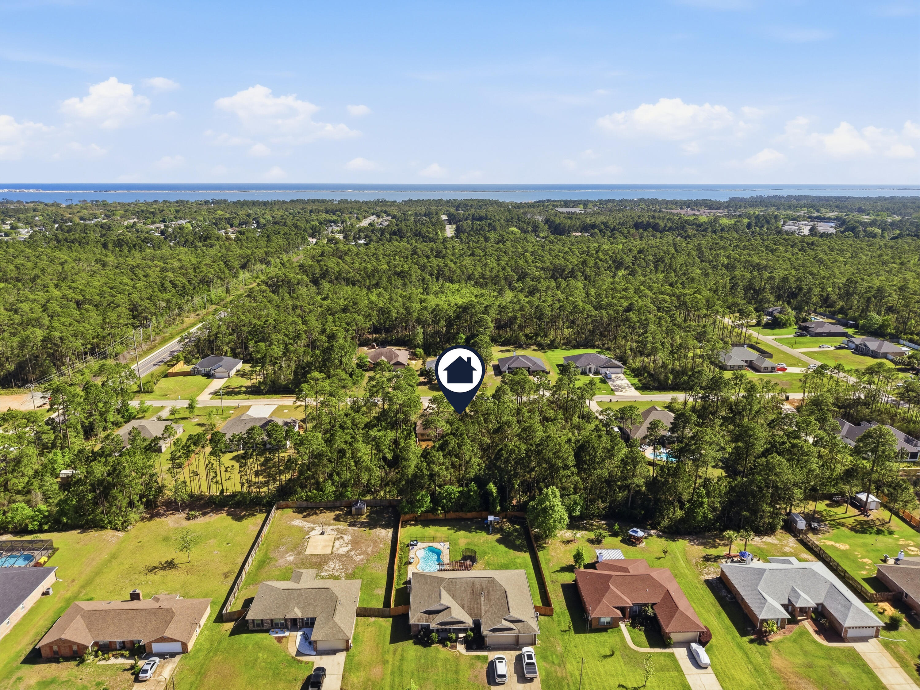 HOLLEY BY THE SEA - Residential