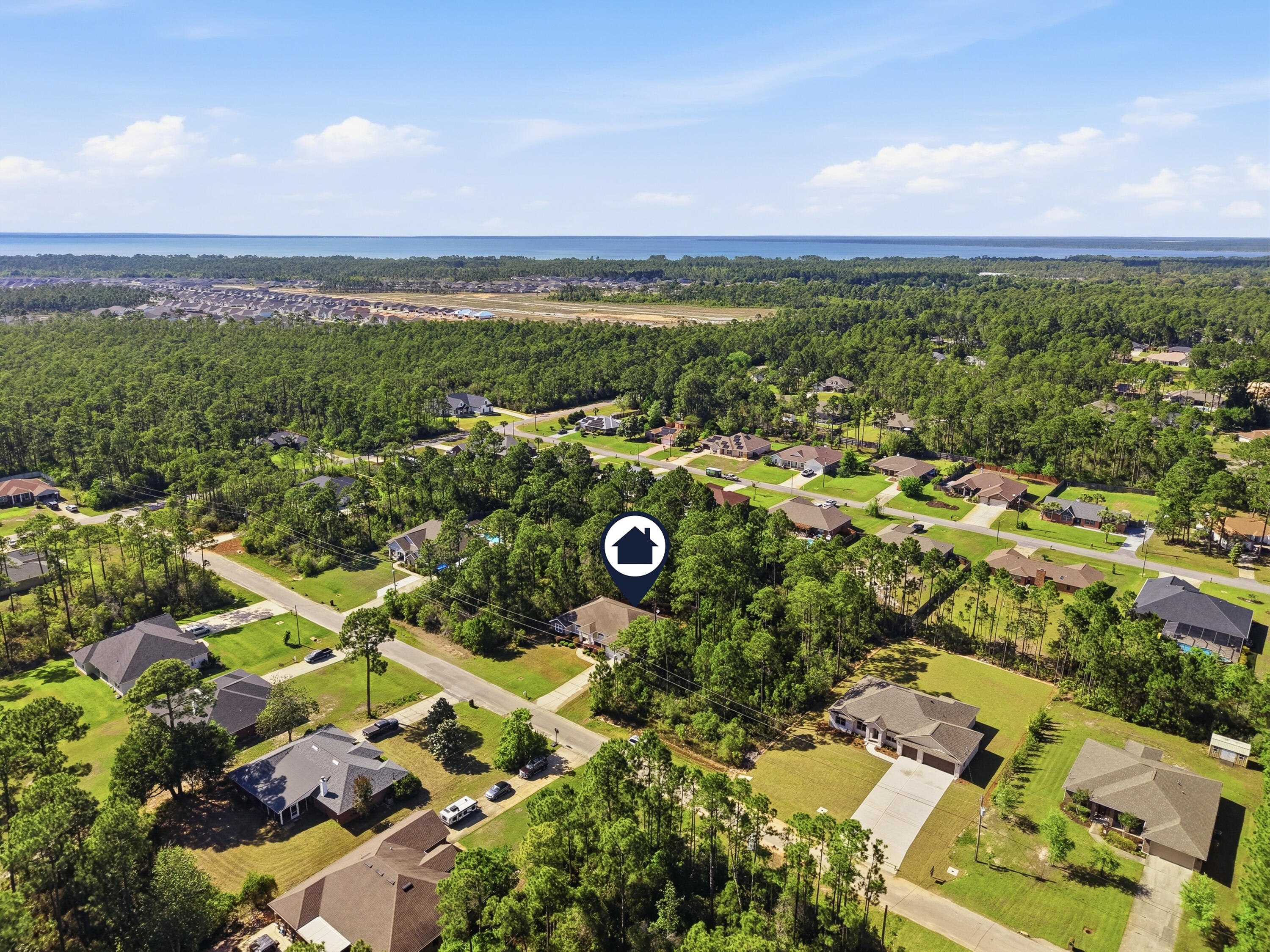 HOLLEY BY THE SEA - Residential