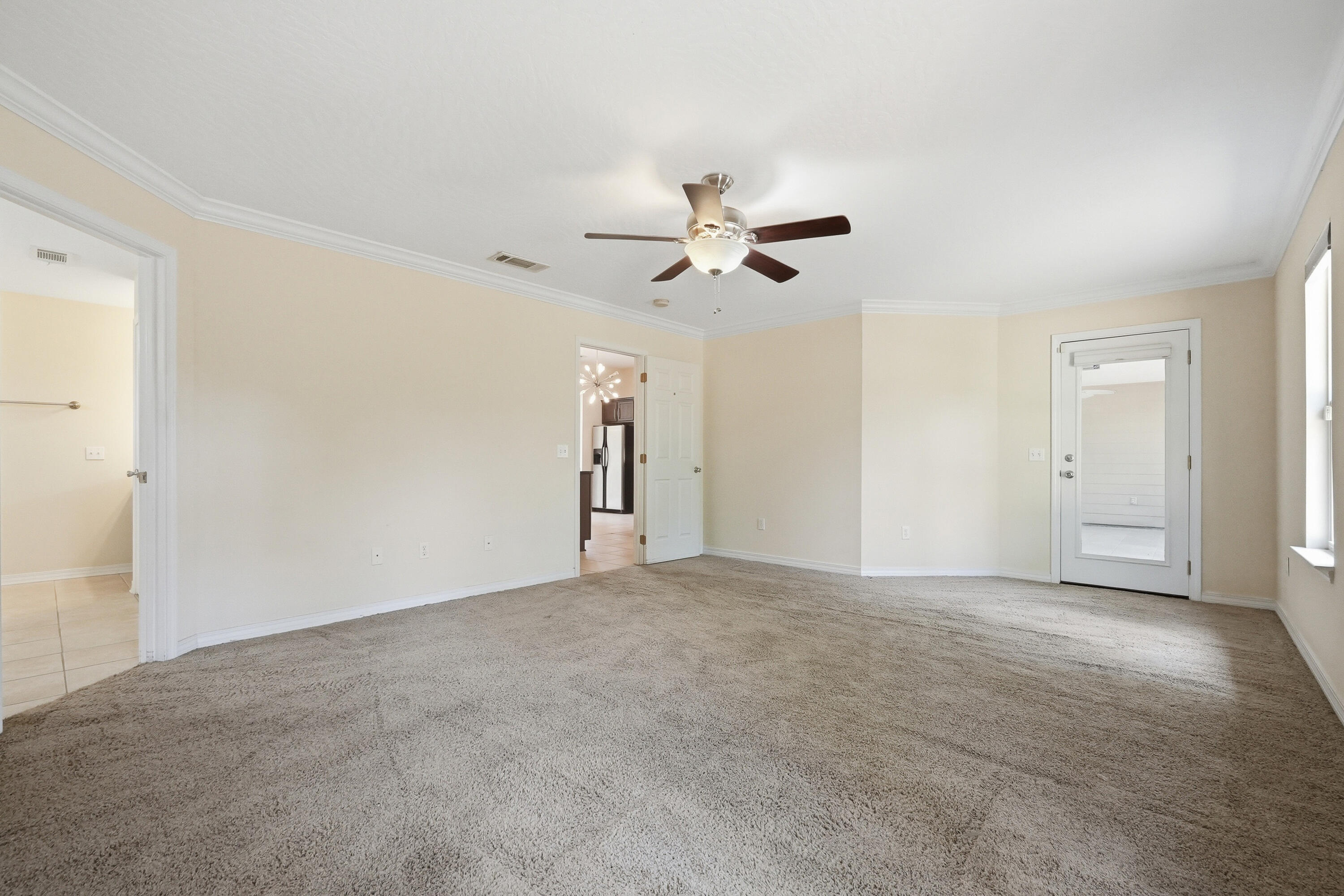 HOLLEY BY THE SEA - Residential