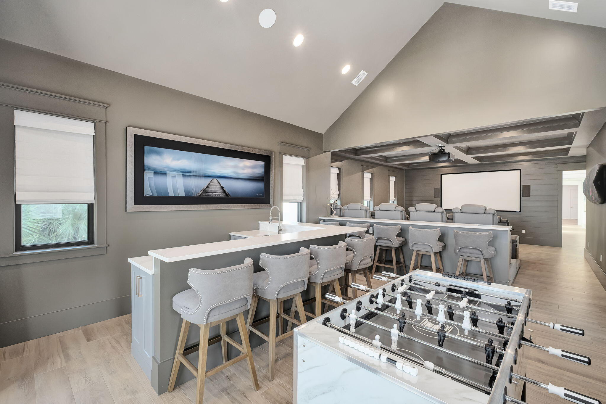 WHISPERING OAKS - Residential