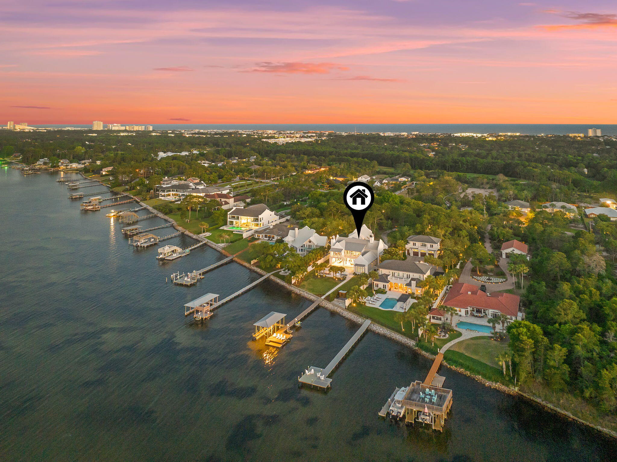 WHISPERING OAKS - Residential