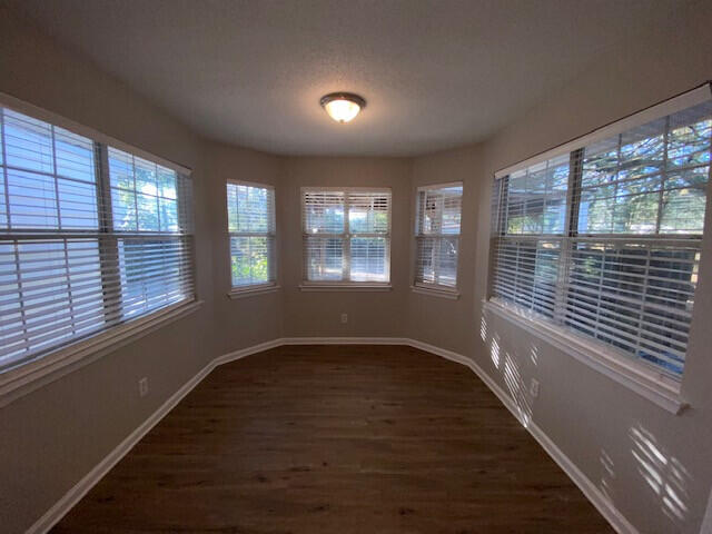 PINE CREST HILLS - Residential Lease