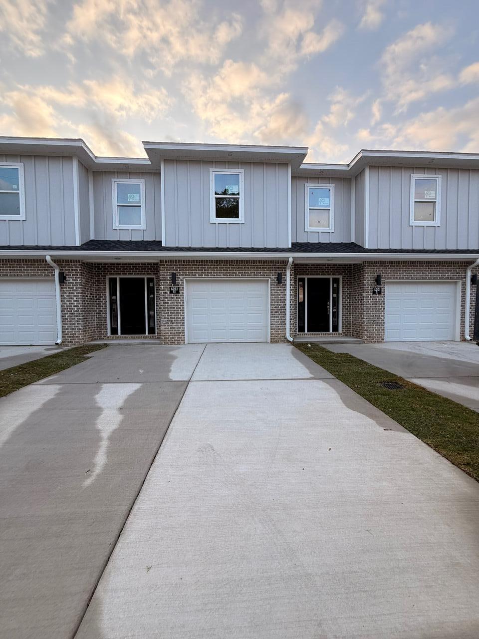 Ferguson Townhomes - Residential