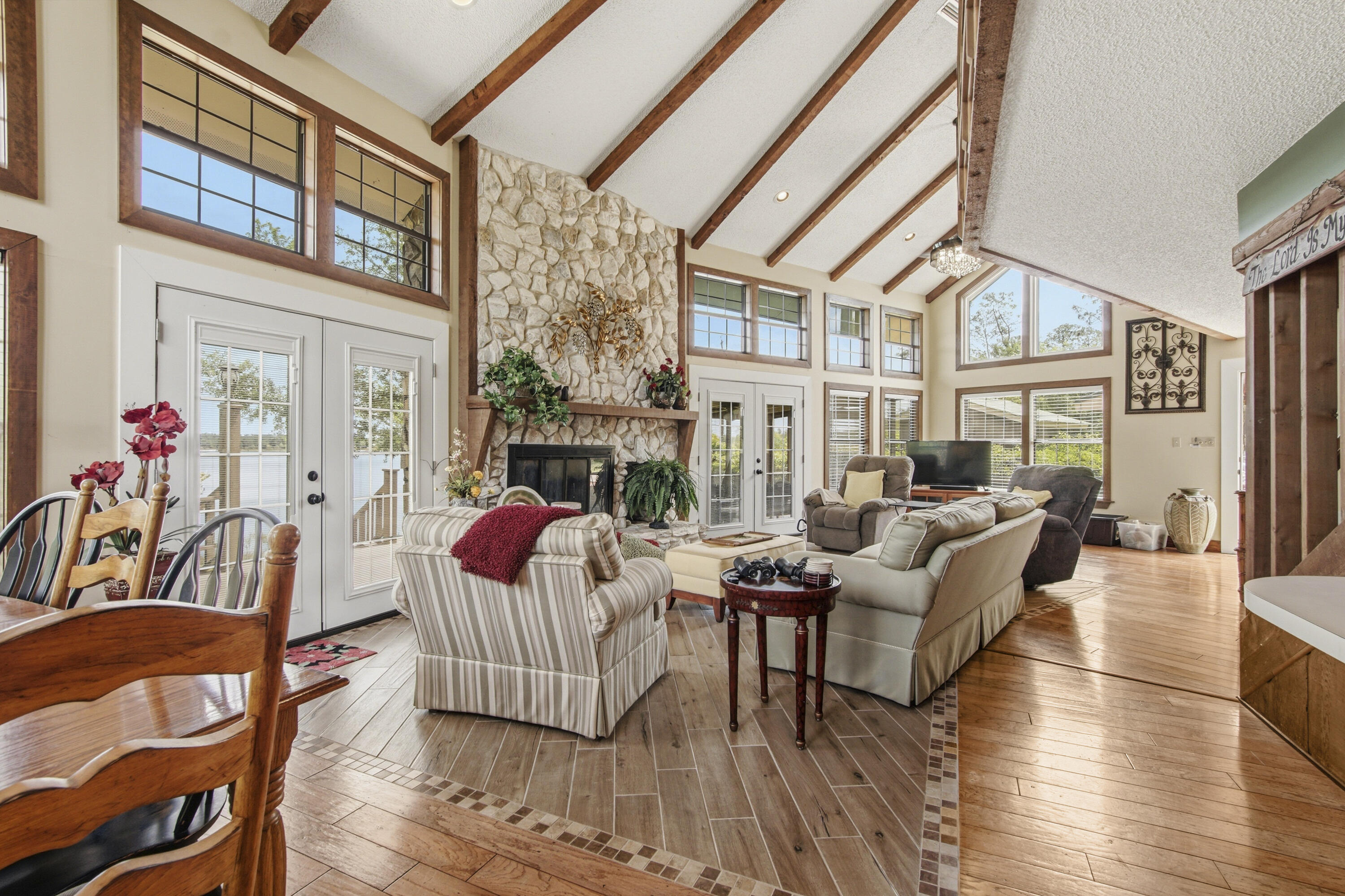 silver lake - Residential