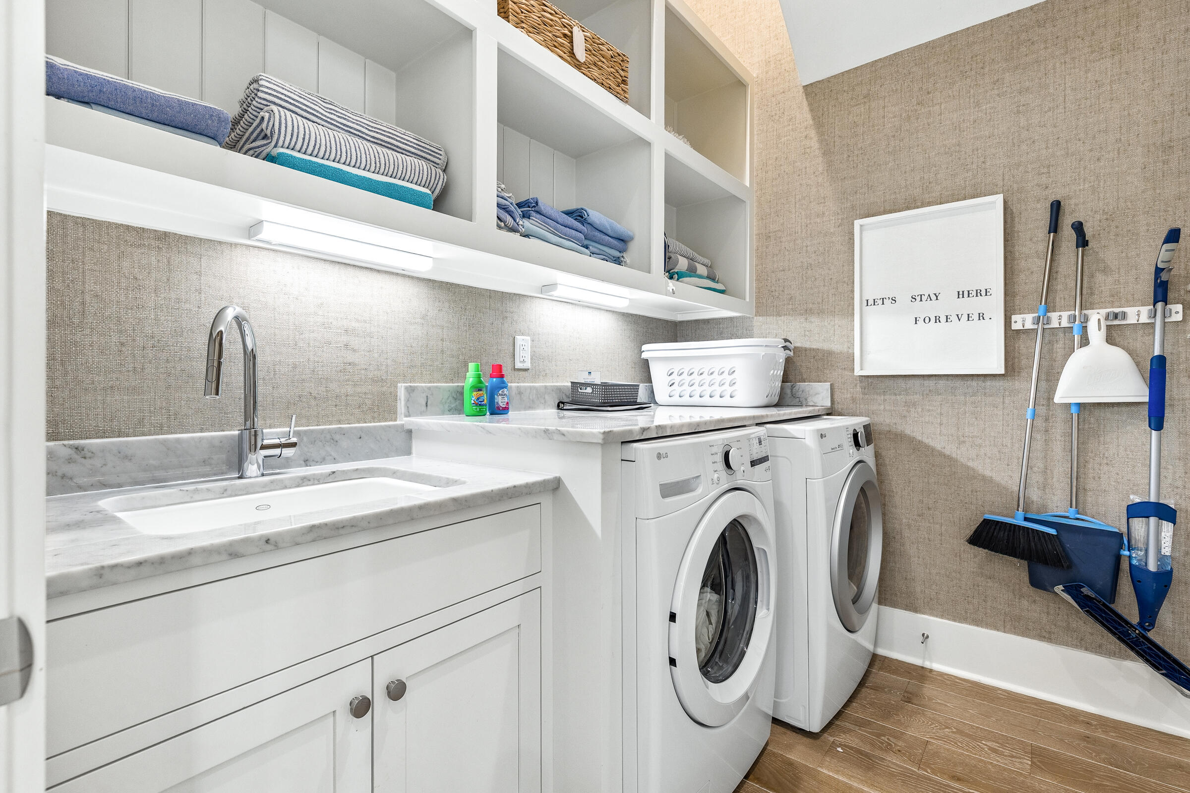 WATERCOLOR - Residential