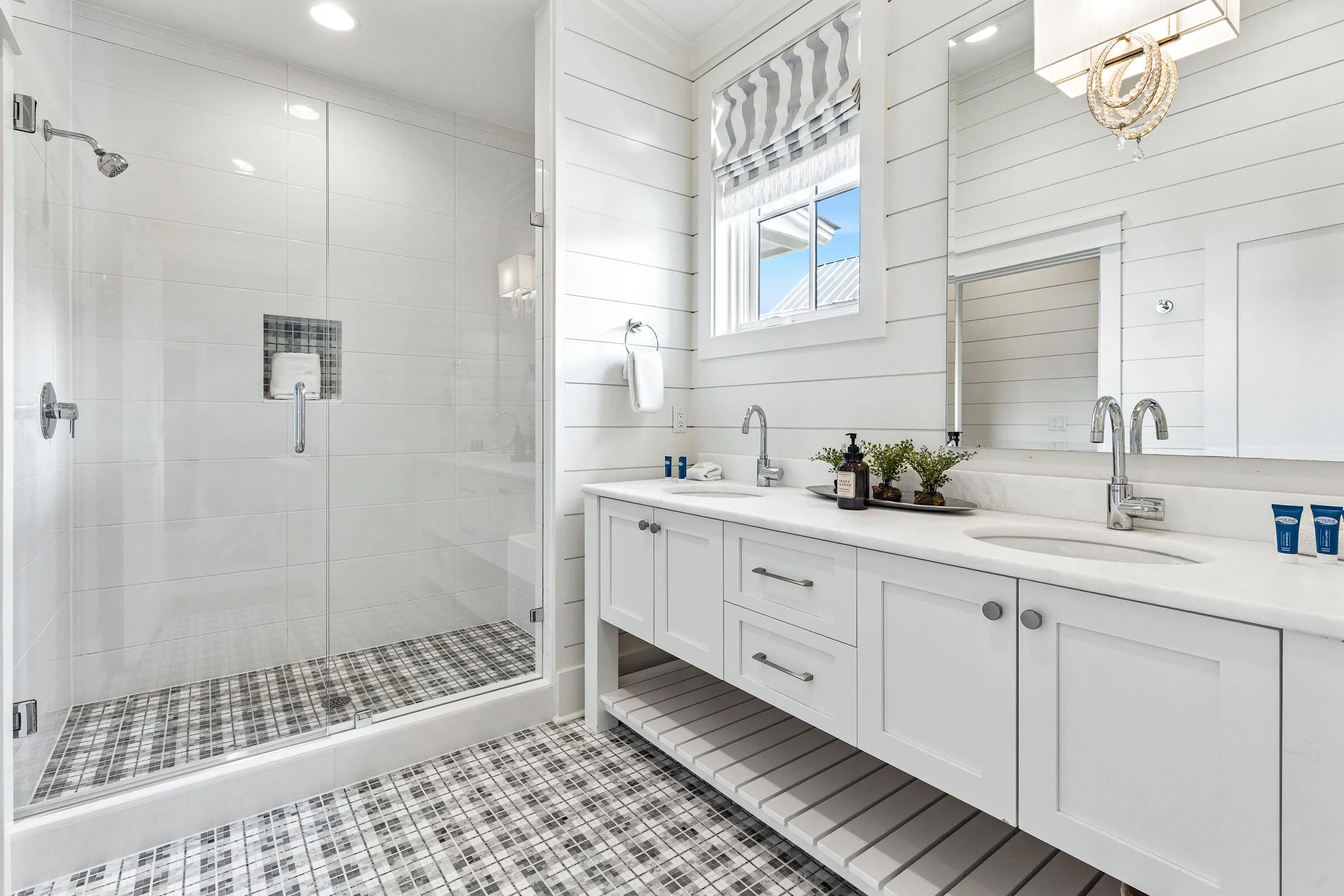 Santa Rosa Beach, Florida, 32459, United States, 5 Bedrooms Bedrooms, ,6 BathroomsBathrooms,Residential,Active,2044472