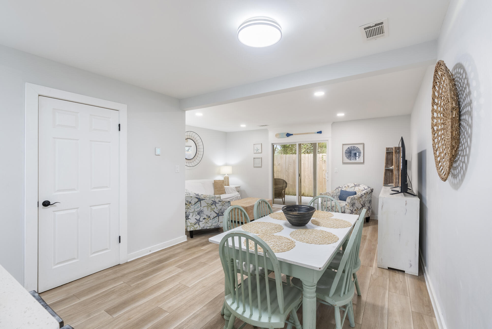 SUMMER HAVEN NORTH T/H - Residential