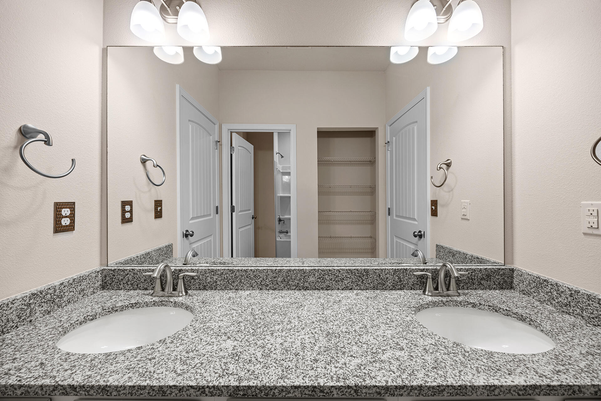 PEACH CREEK PH 5 - Residential