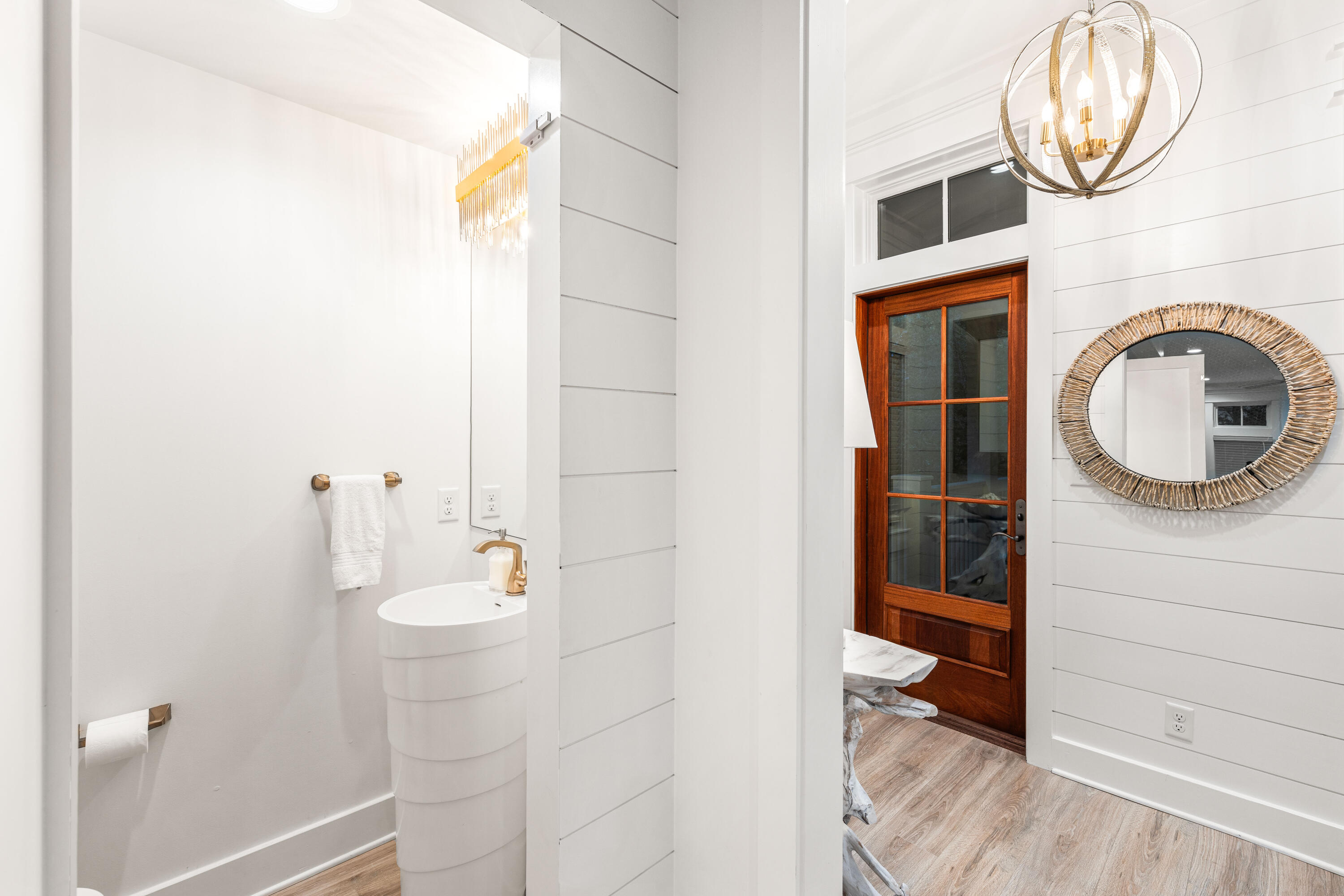 FOREST LAKES - Residential