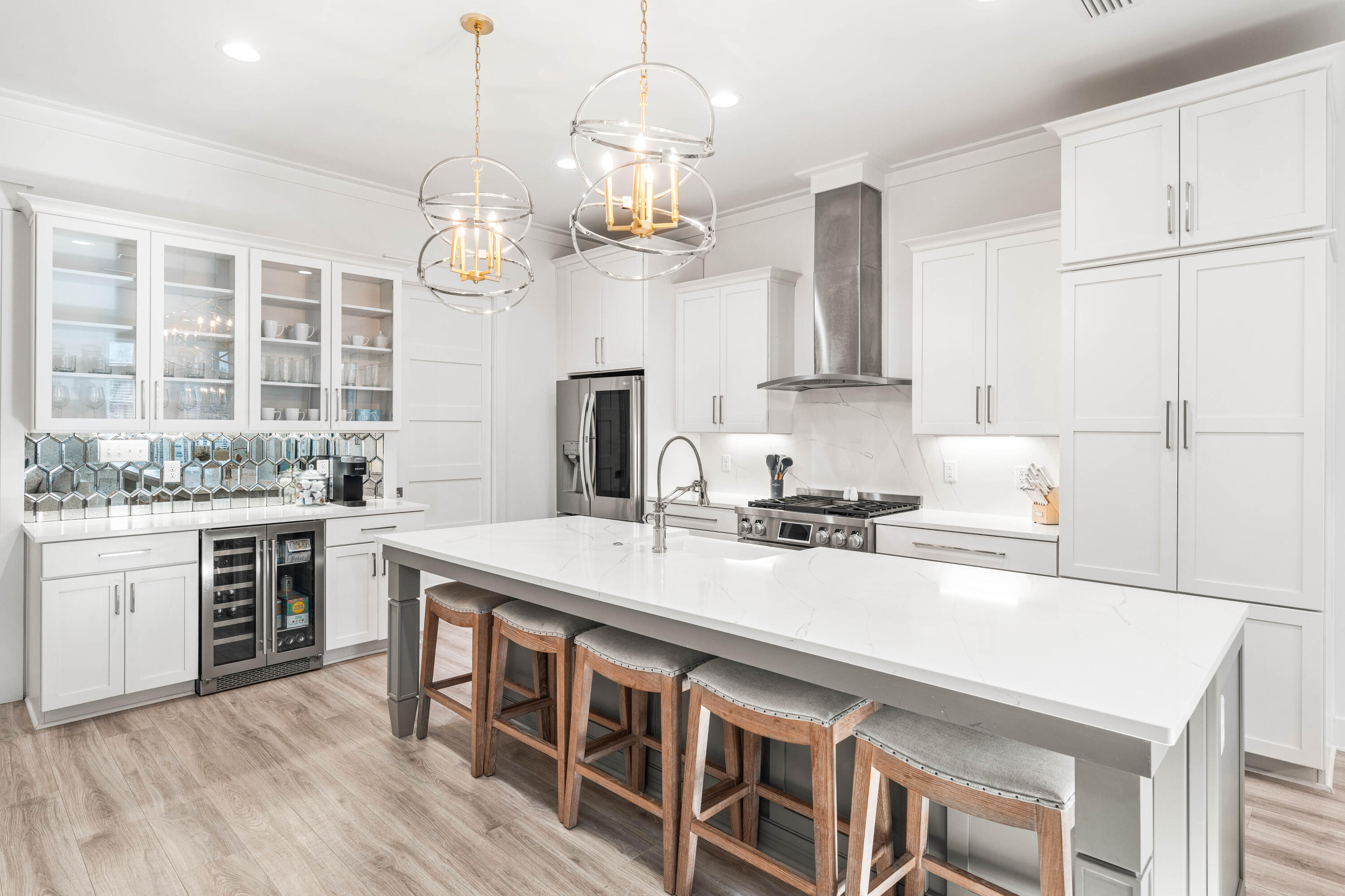 FOREST LAKES - Residential