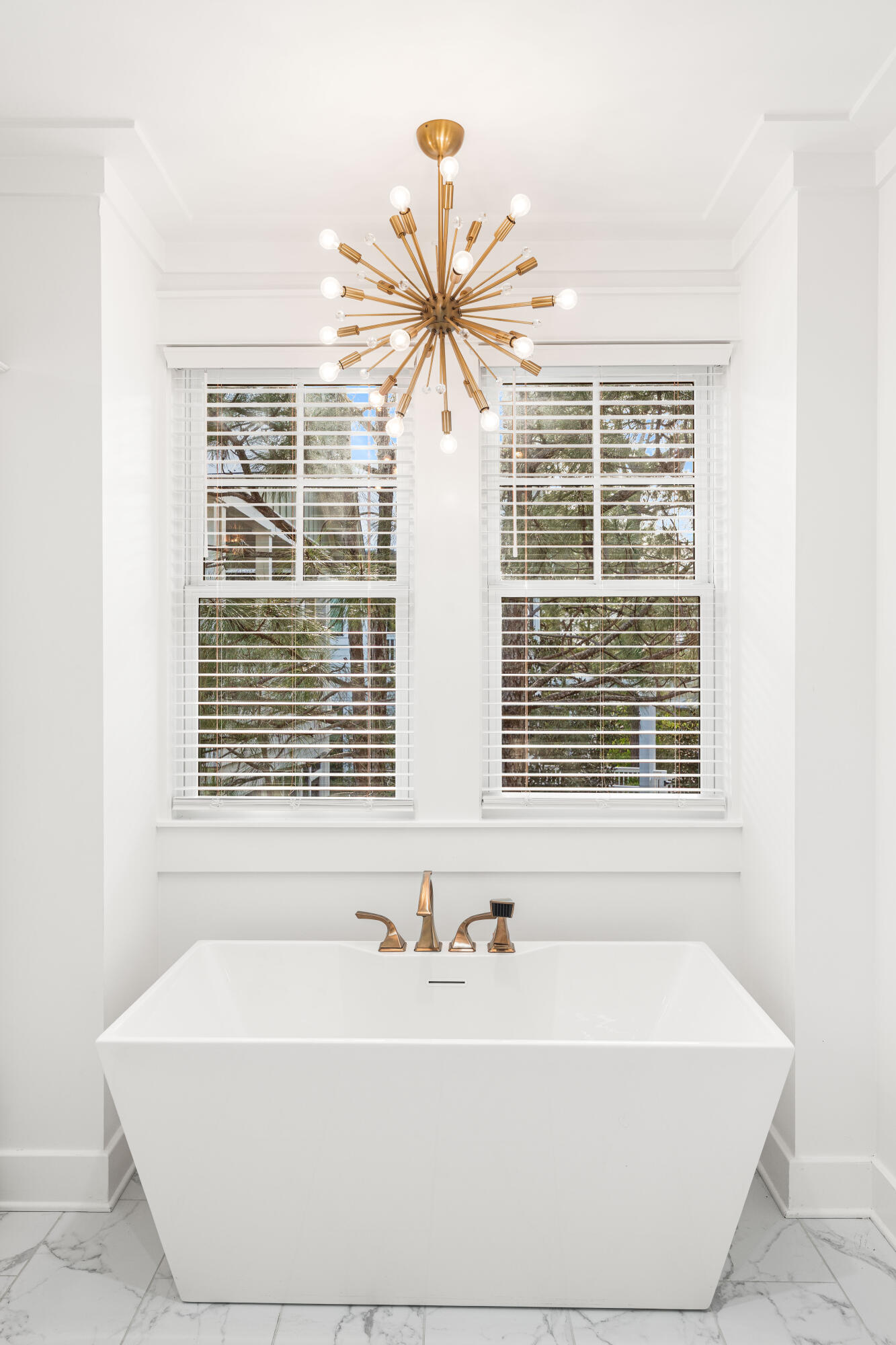 FOREST LAKES - Residential