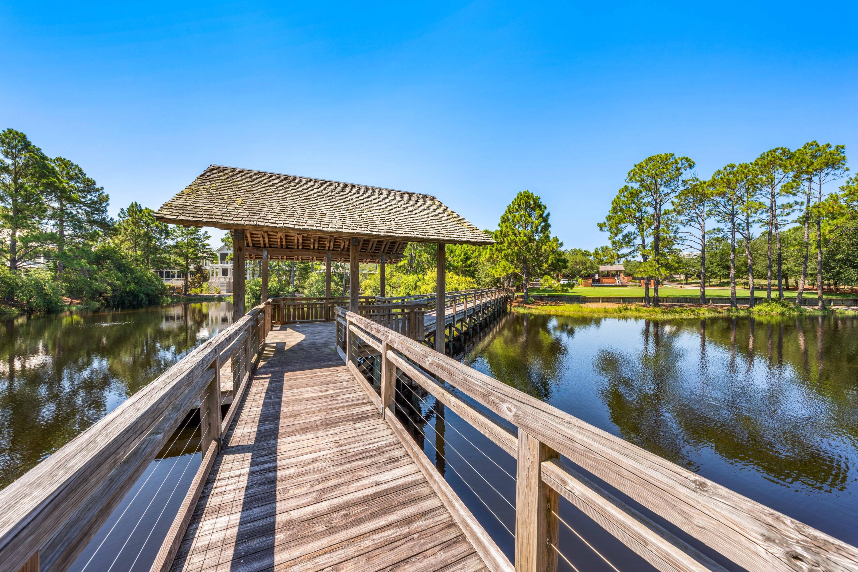 FOREST LAKES - Residential