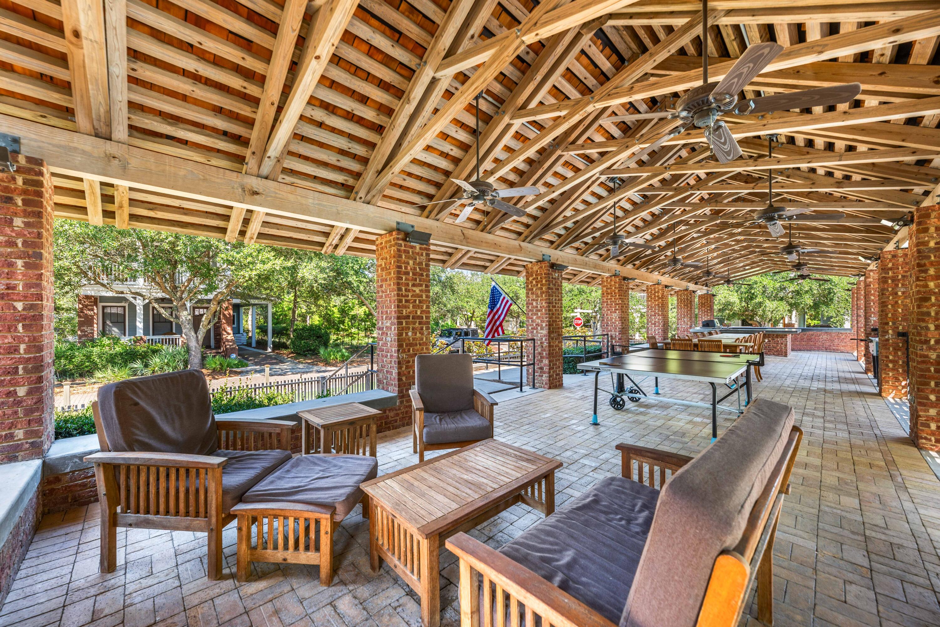 FOREST LAKES - Residential