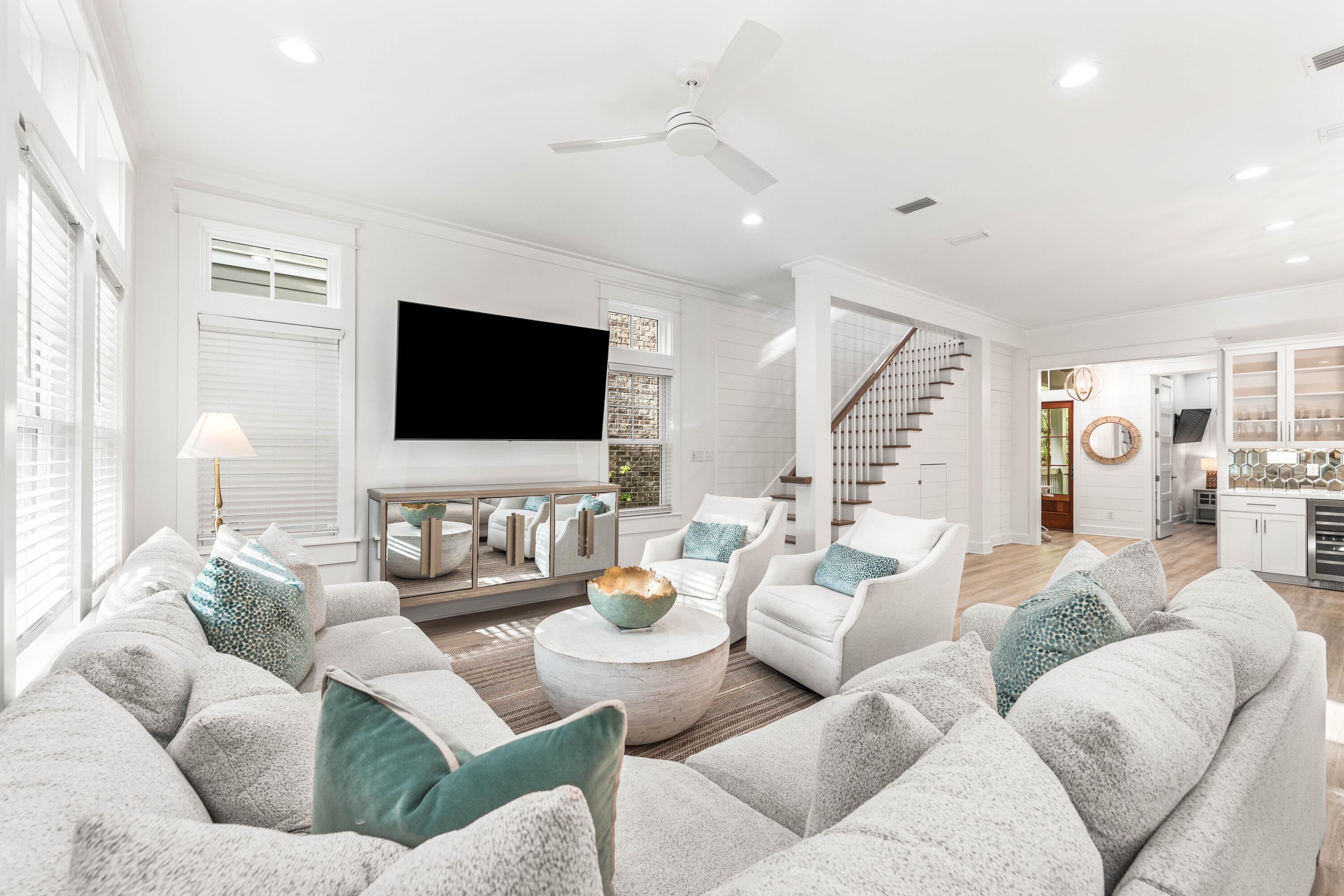 FOREST LAKES - Residential