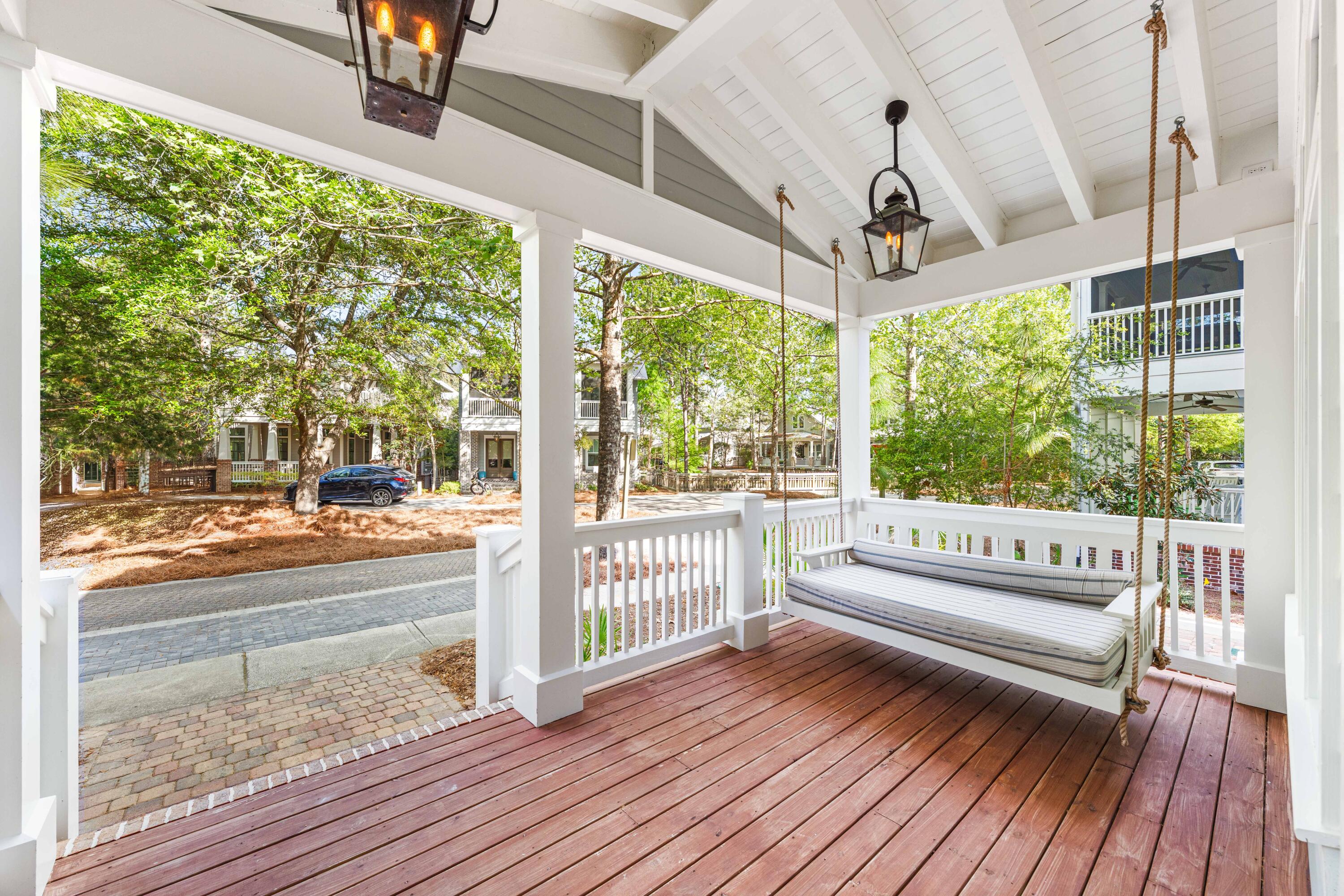 FOREST LAKES - Residential