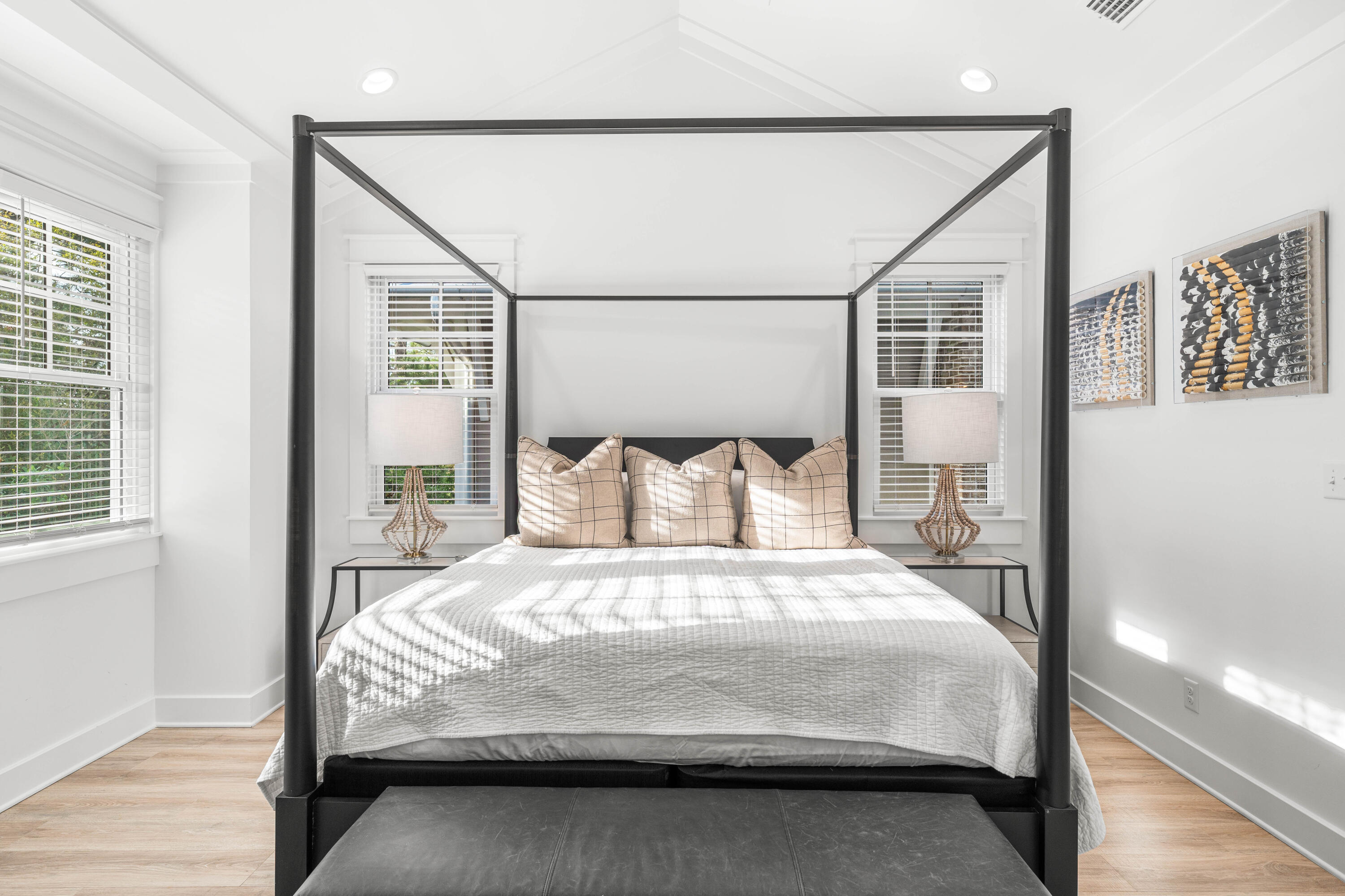 FOREST LAKES - Residential