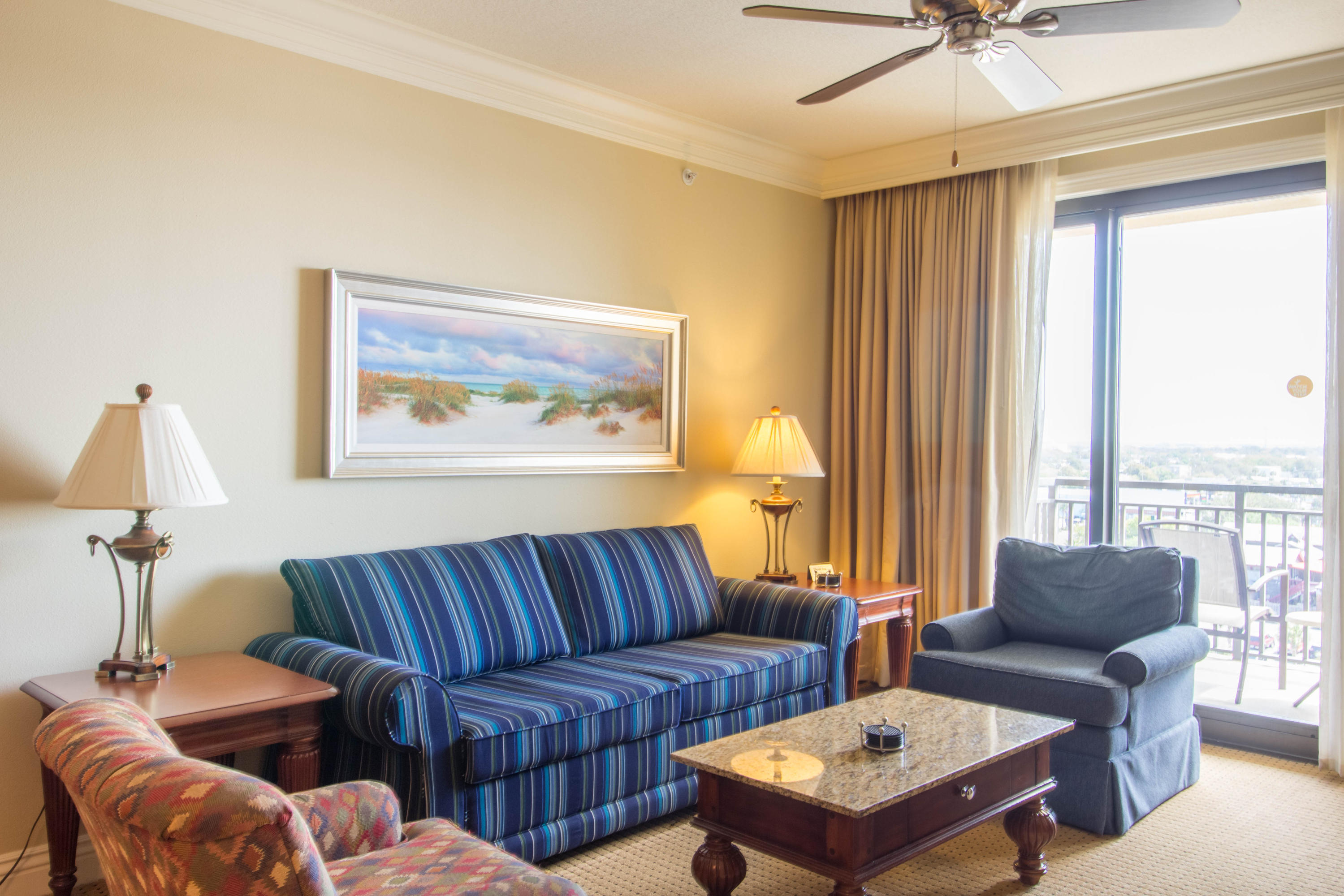 EMERALD GRANDE - Residential