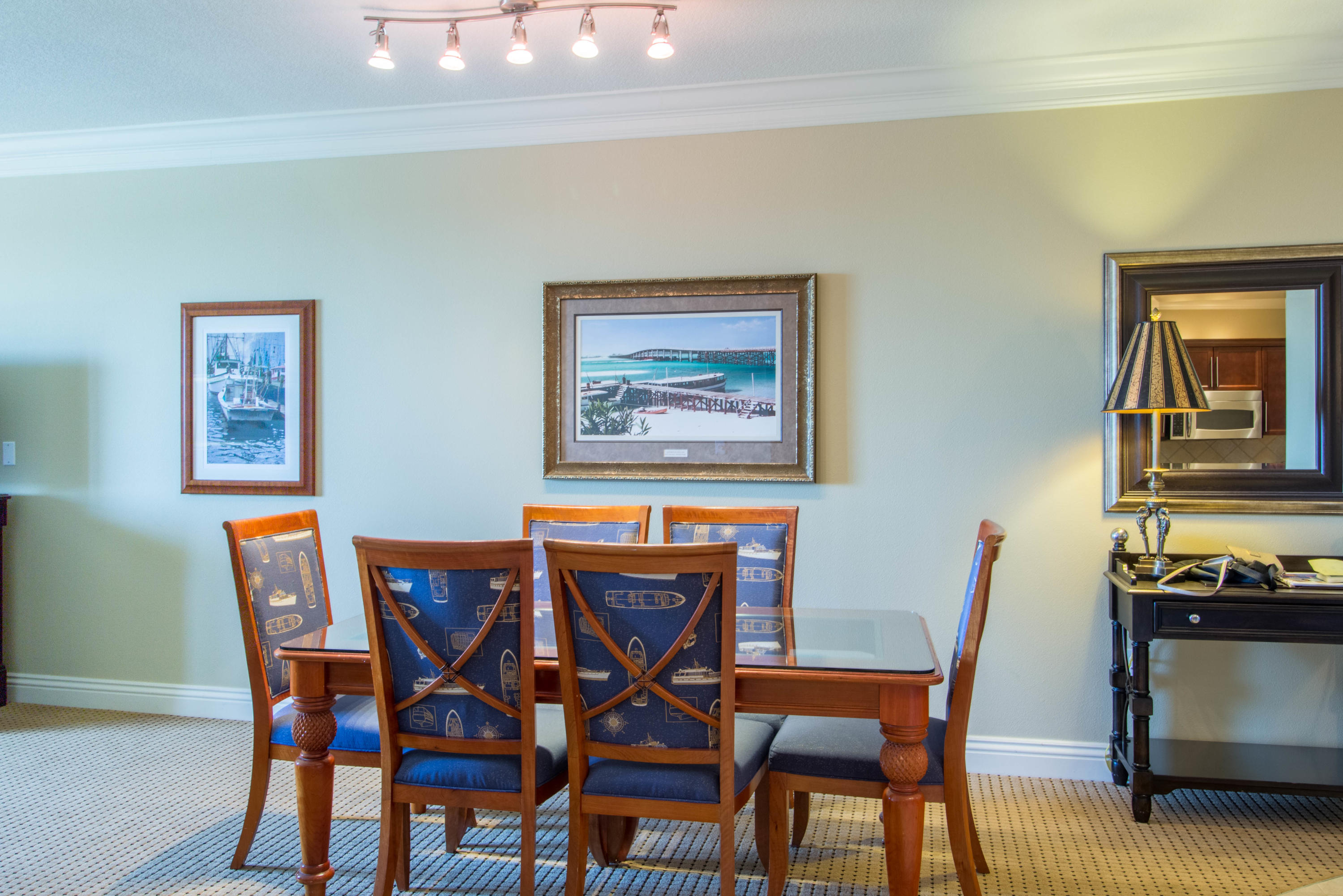 EMERALD GRANDE - Residential