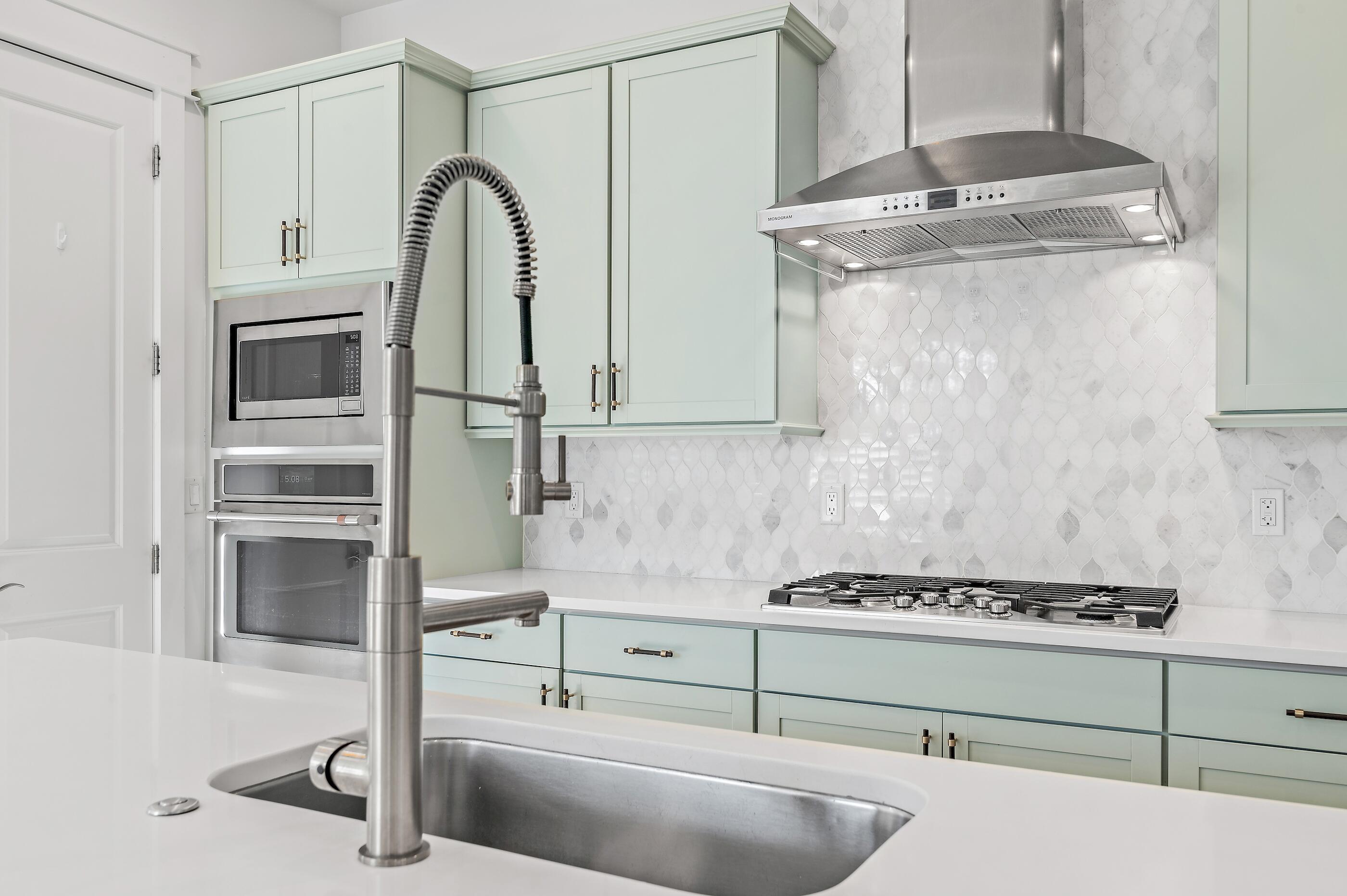 NATUREWALK AT SEAGROVE - Residential