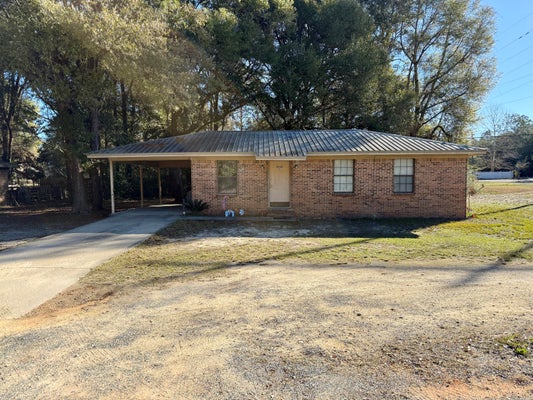 32 JOSEPHENE ST, DEFUNIAK SPRINGS, FL 32433 - Image 8be04b0a0d8d9a35a01e061dce32ccb7/4104659104