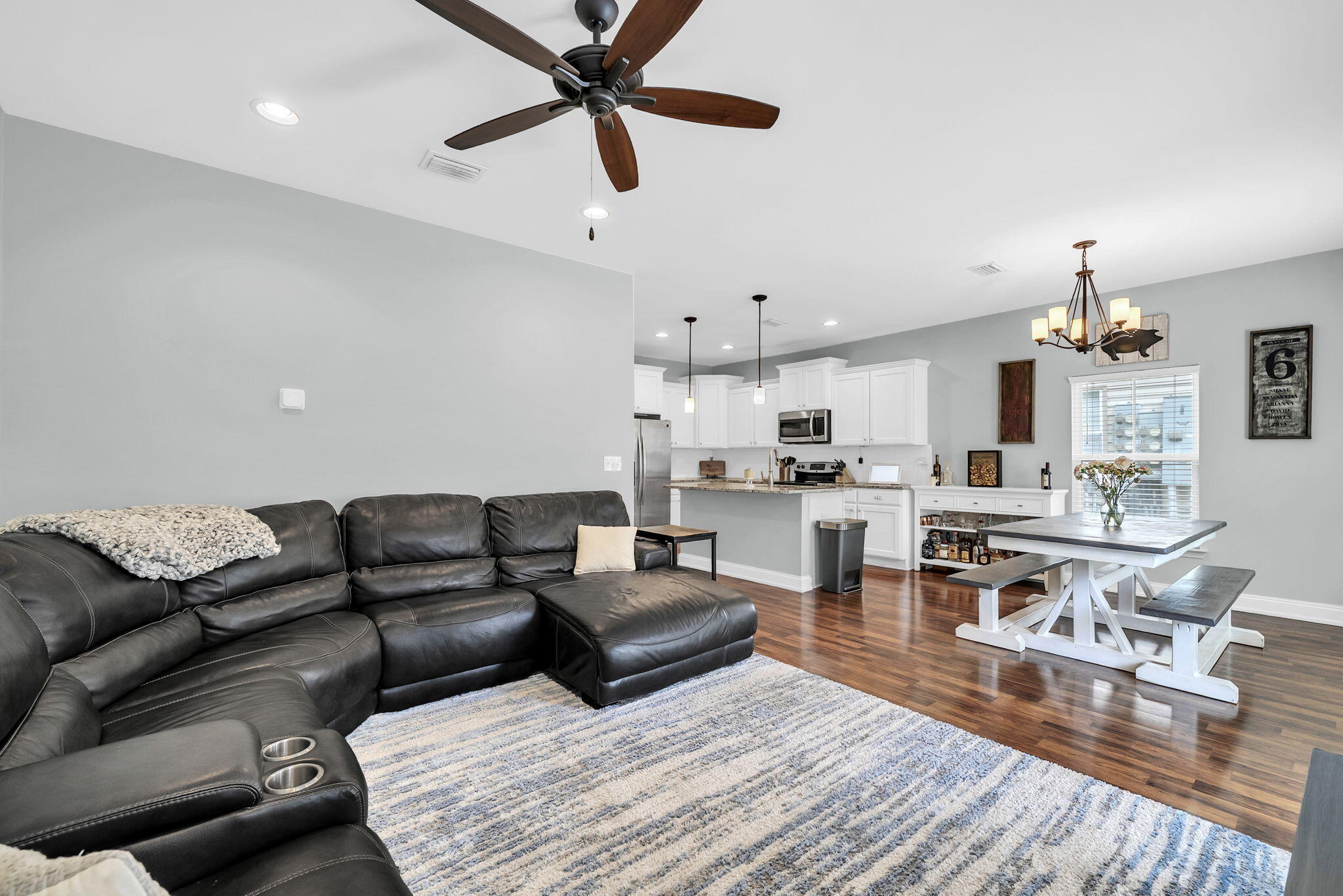 CARONDOLET T/H - Residential