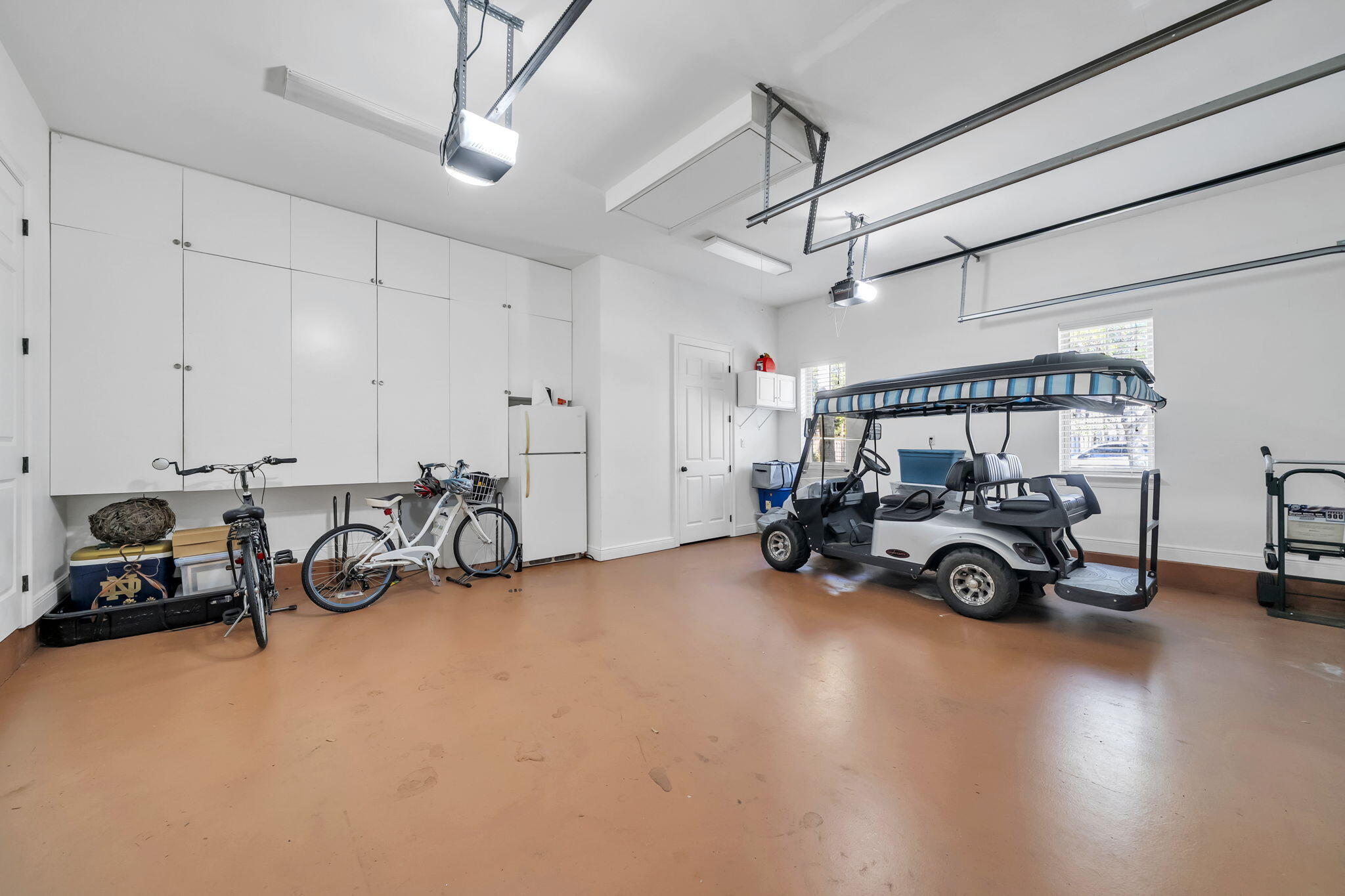 VINEYARD AT RAVEN OAKS - Residential