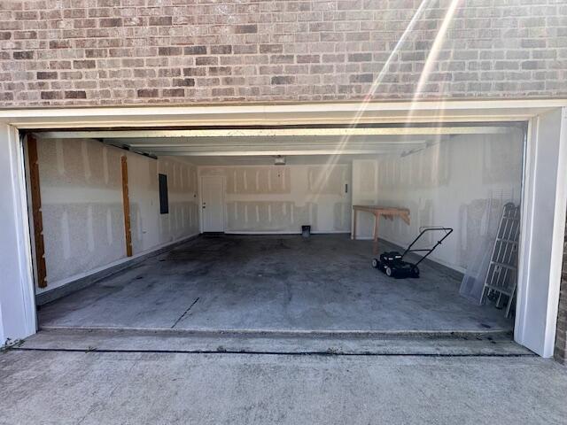 Redstone Commons - Residential Lease